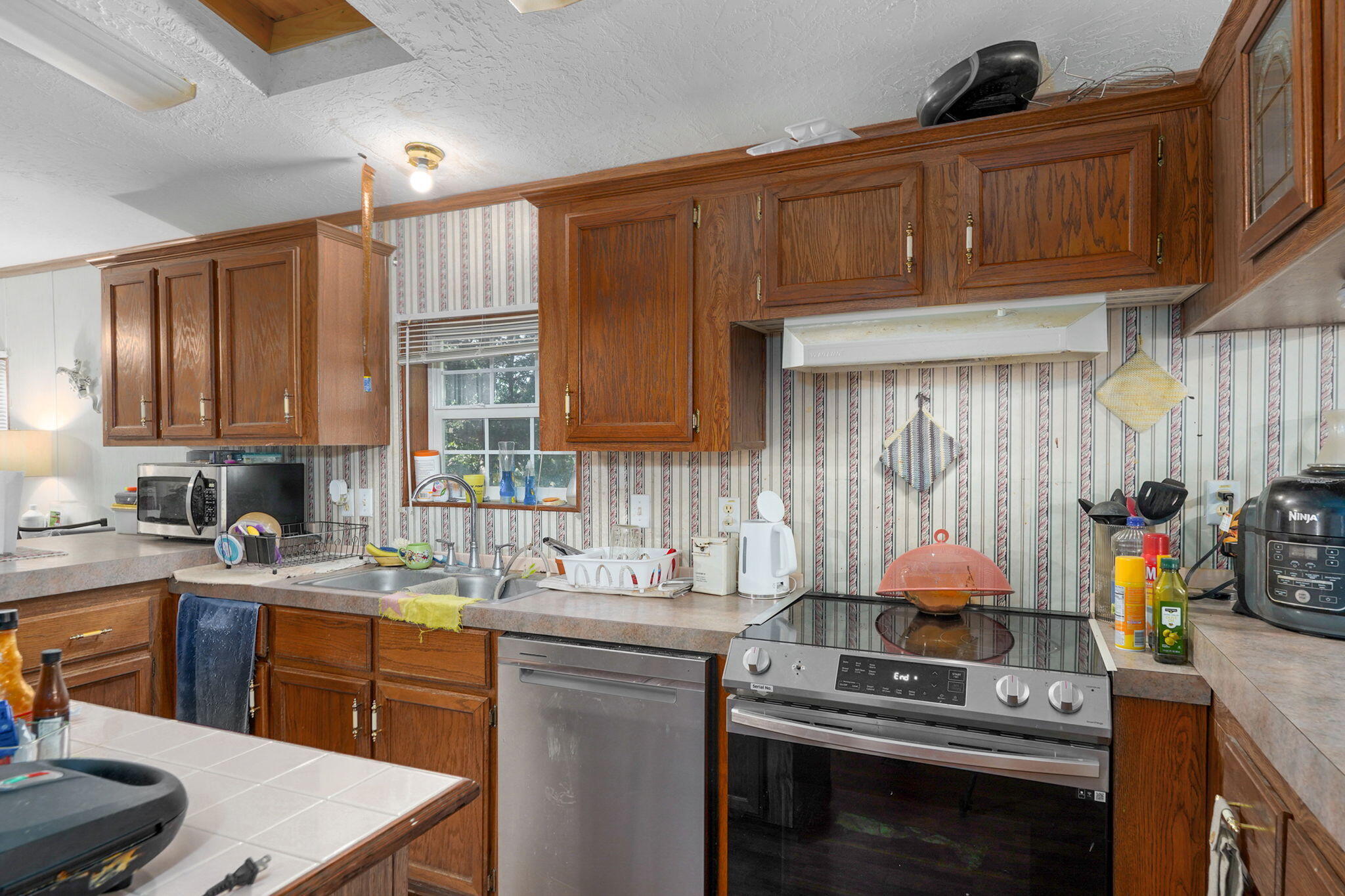 17782 East State Highway 76 Property Photo 4