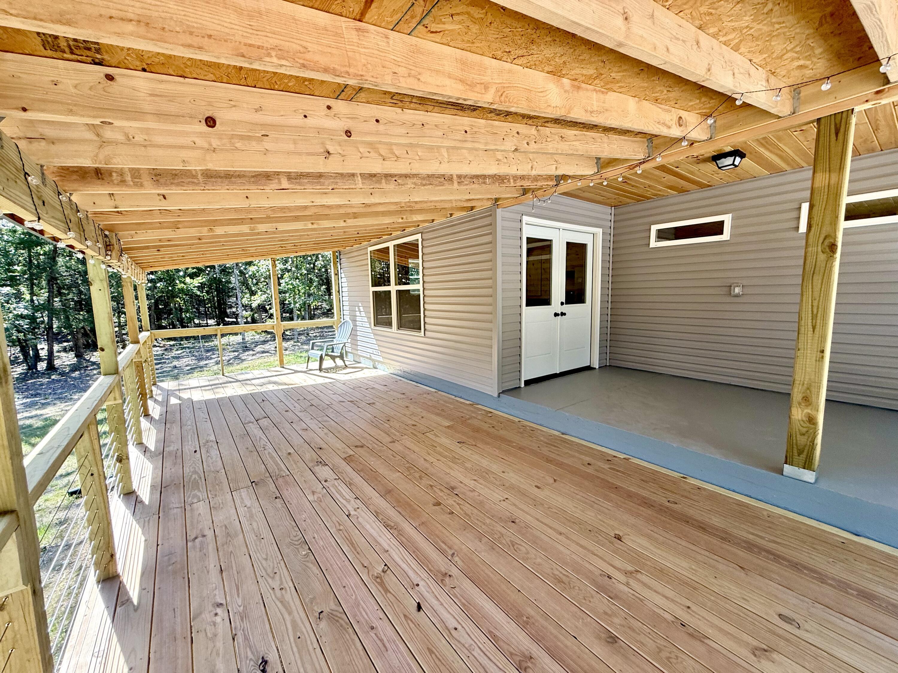 16428 State Highway H Property Photo 4