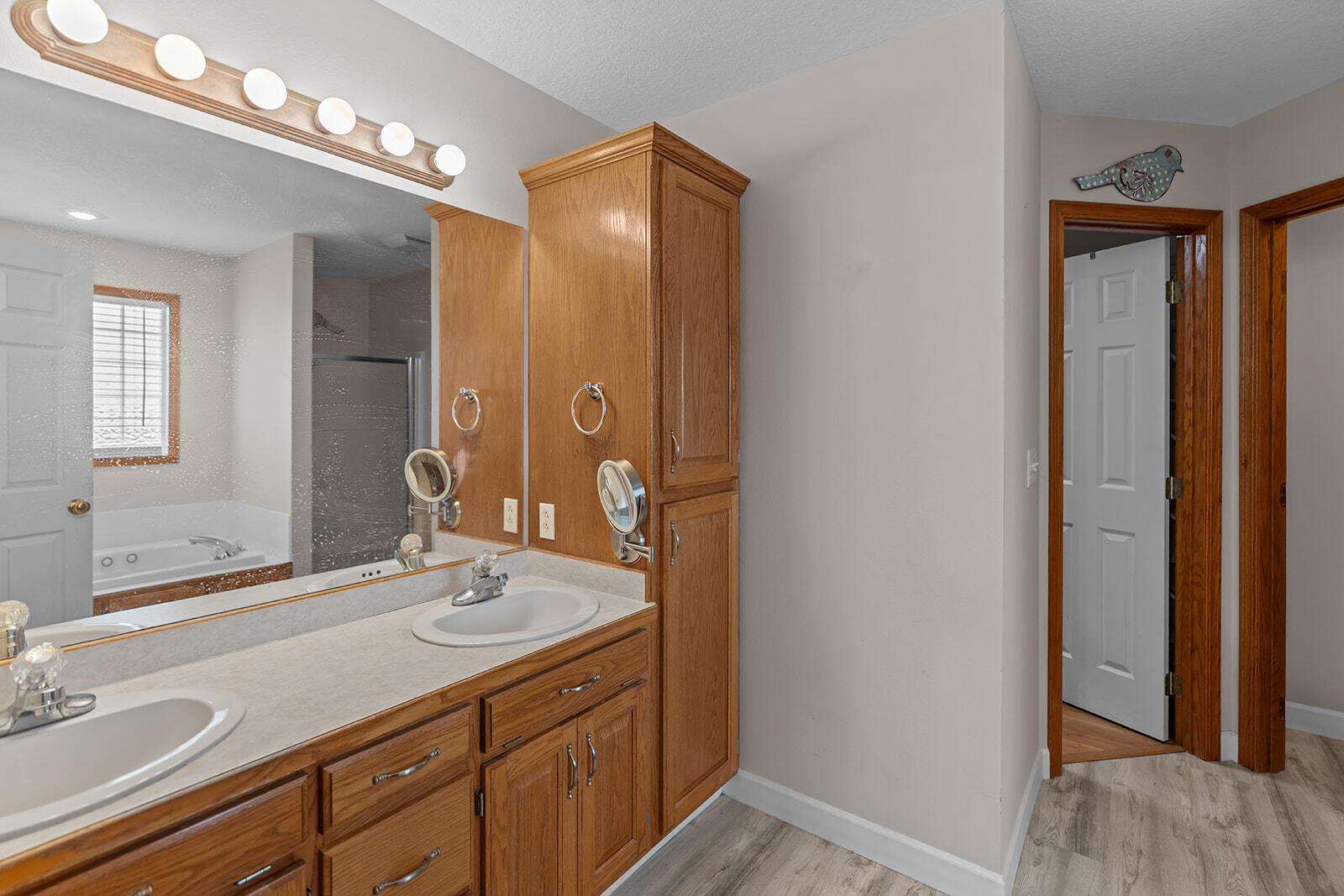 4301 Wisconsin Avenue Property Photo 19