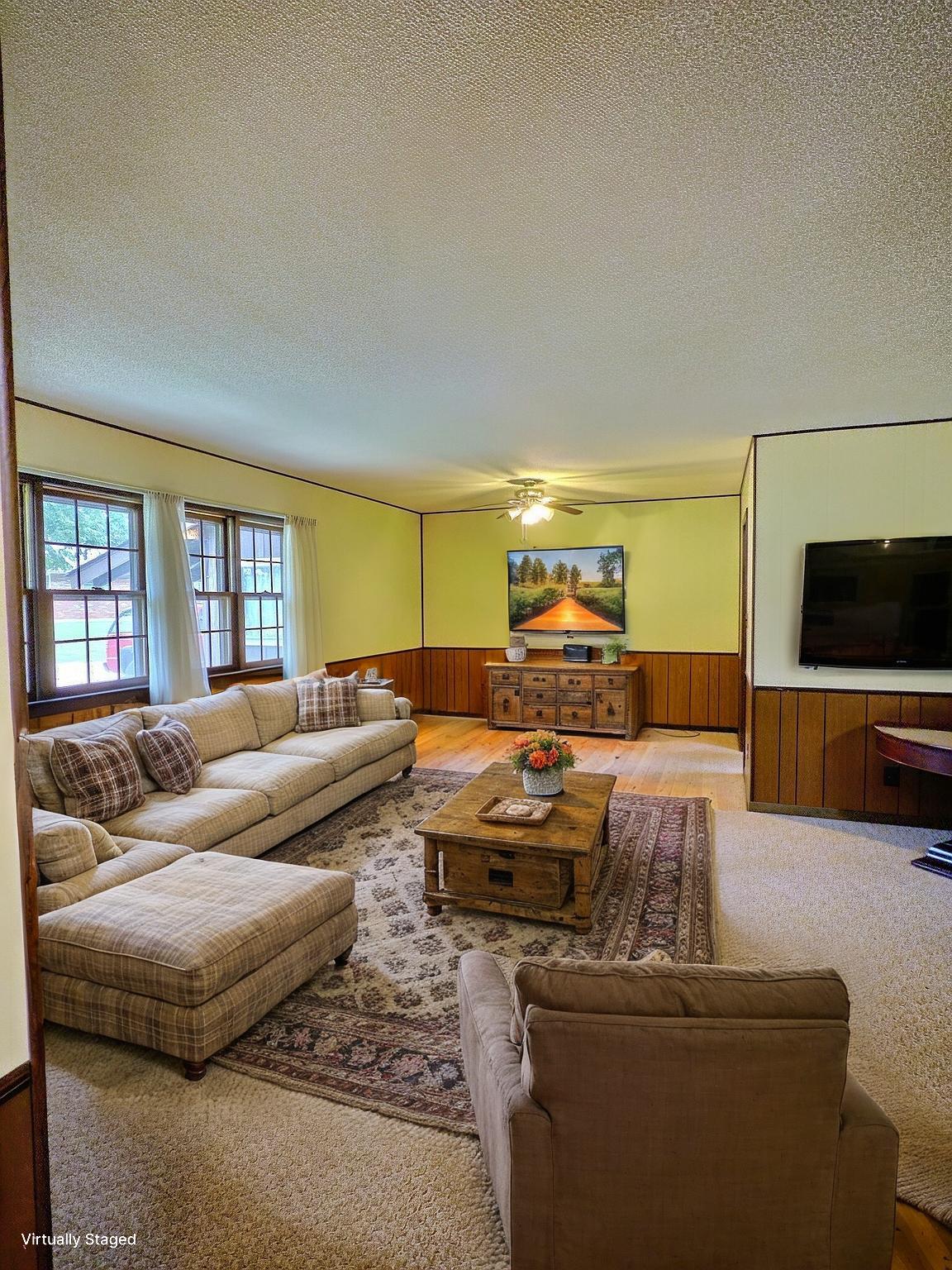 403 Luin Street Property Photo 6