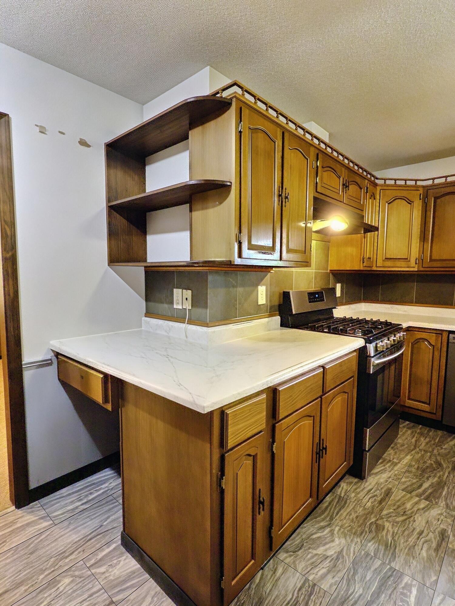 403 Luin Street Property Photo 11