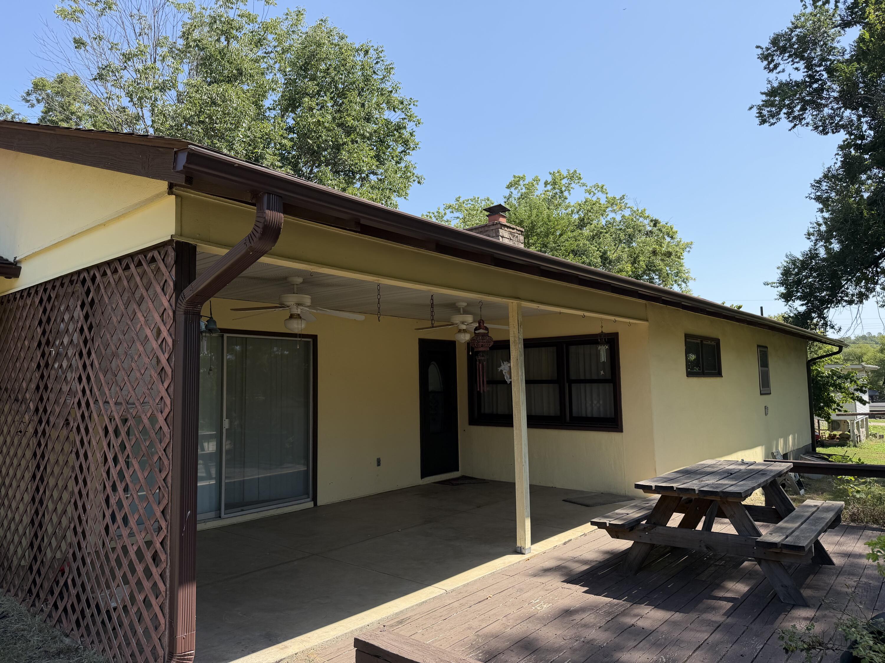 403 Luin Street Property Photo 35