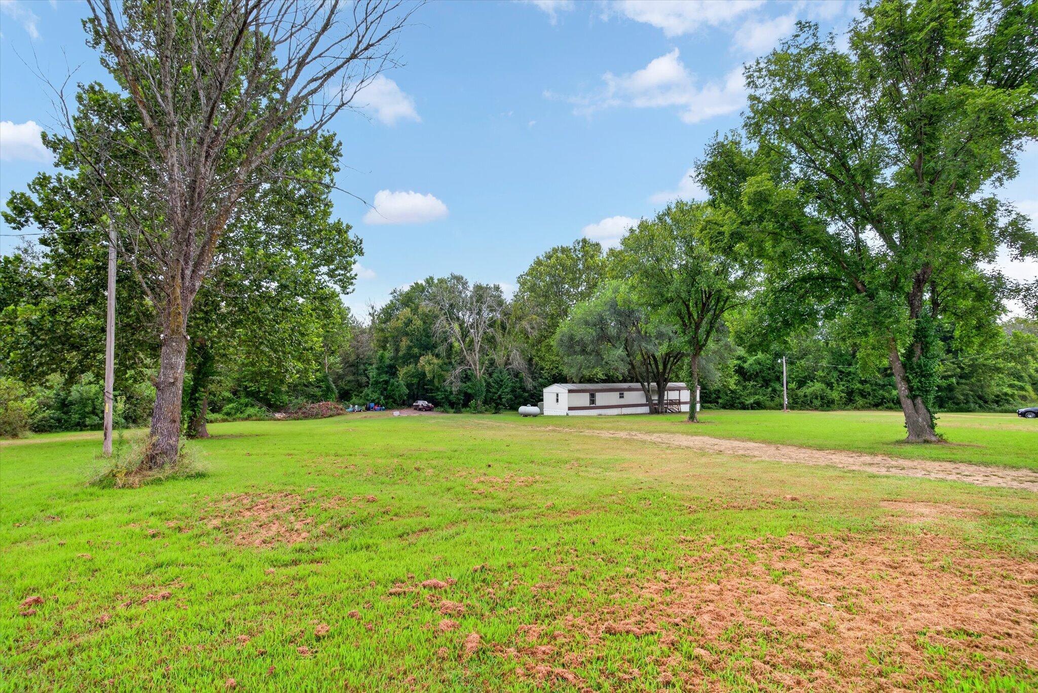 2561 Southeast Old Highway 13 Property Photo 19