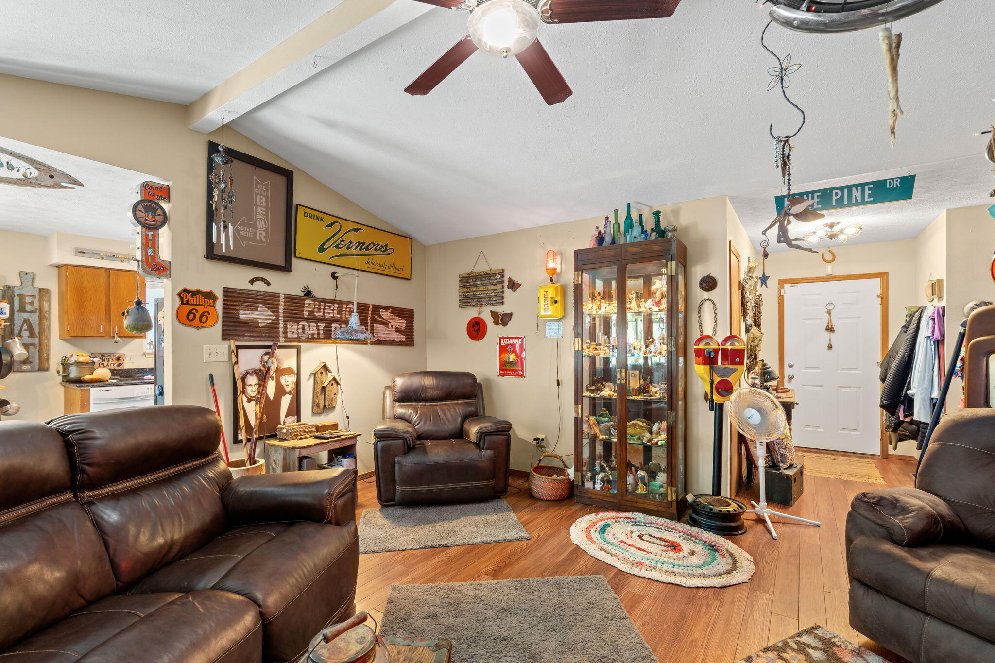 115 Rock Spring Court Property Photo 6