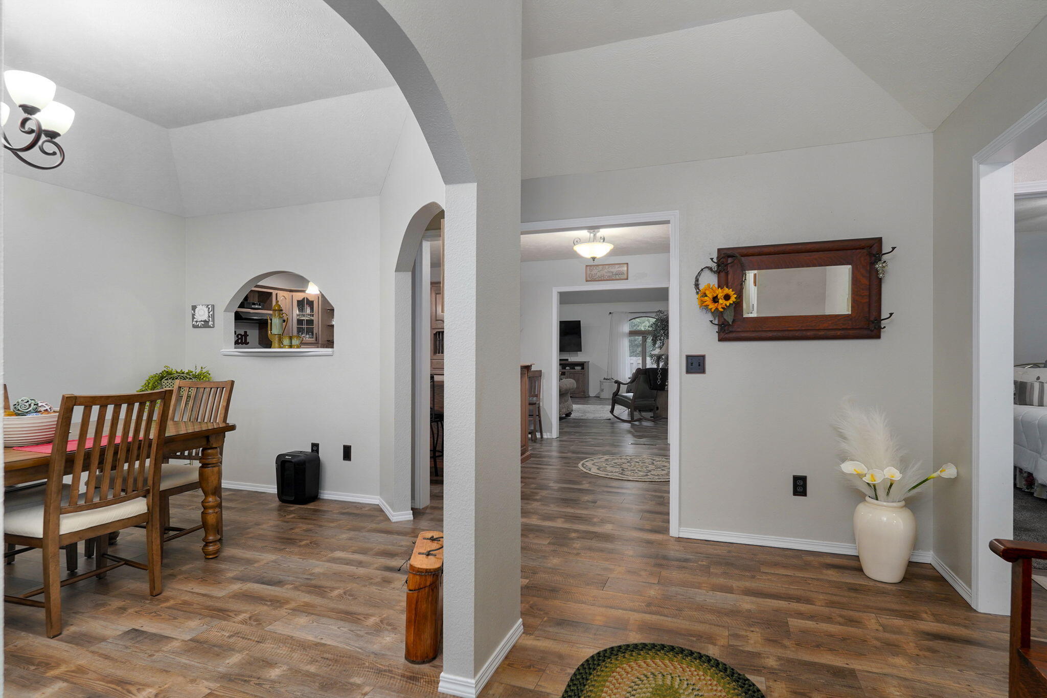1206 Soleil Circle Property Photo 5