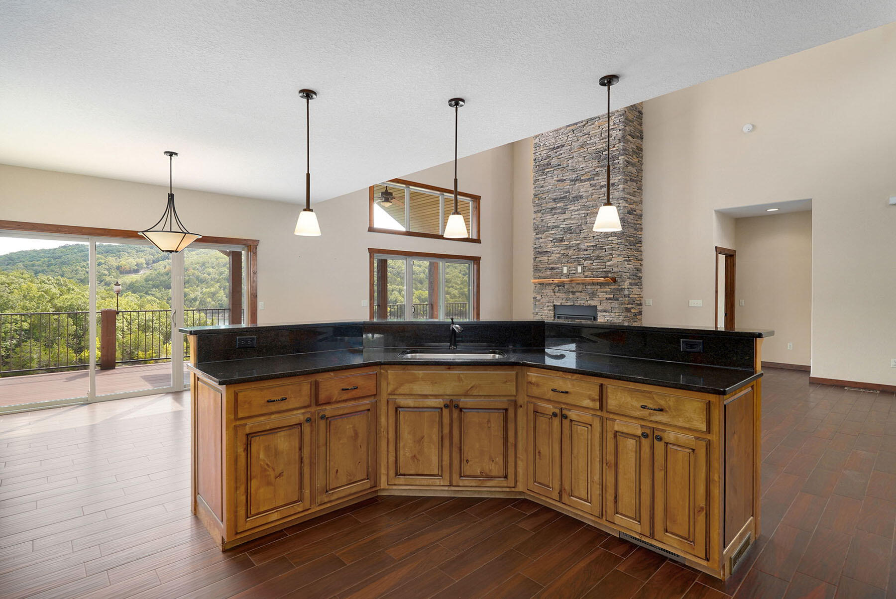 122 Joseph Cove Drive Property Photo 17
