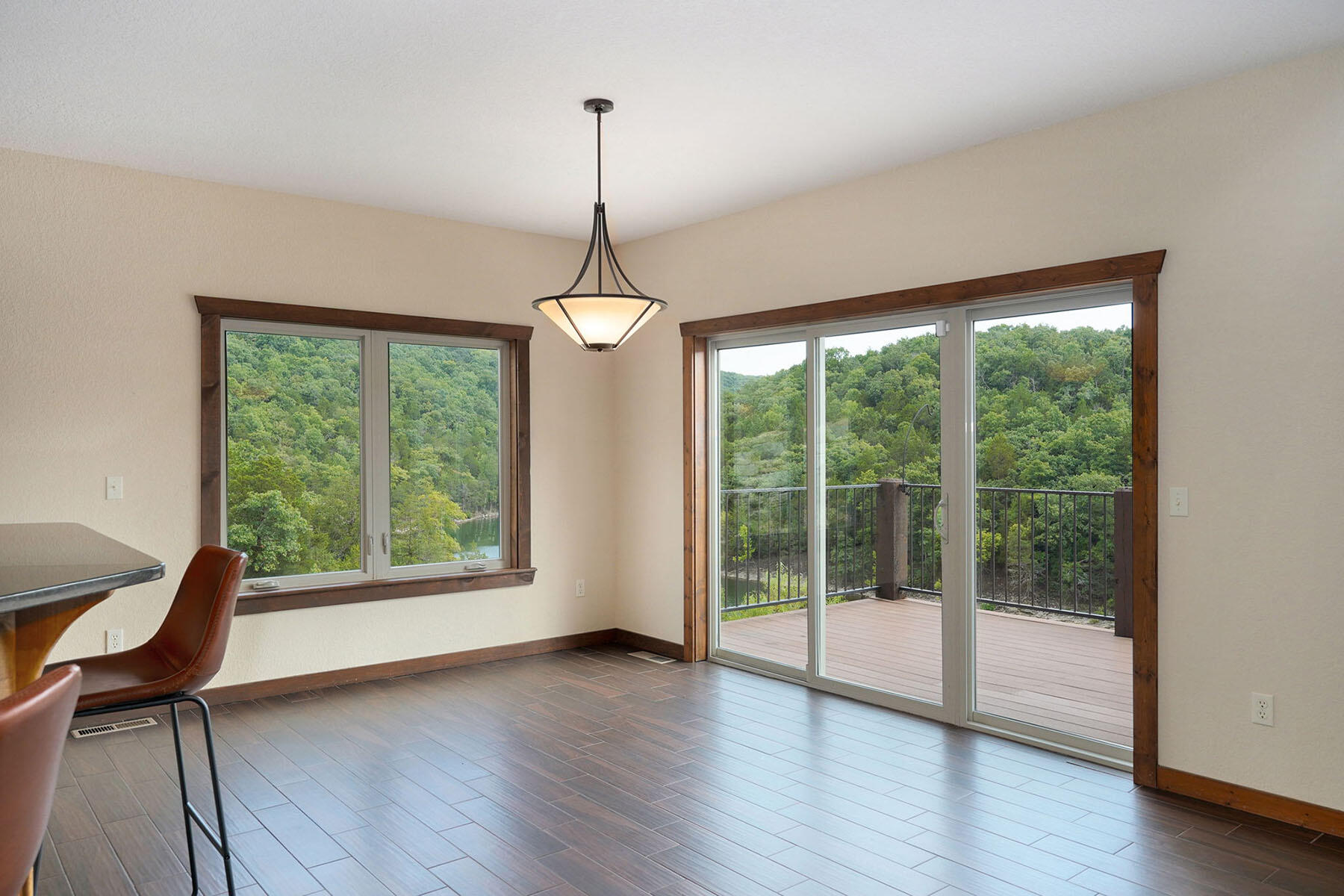 122 Joseph Cove Drive Property Photo 21