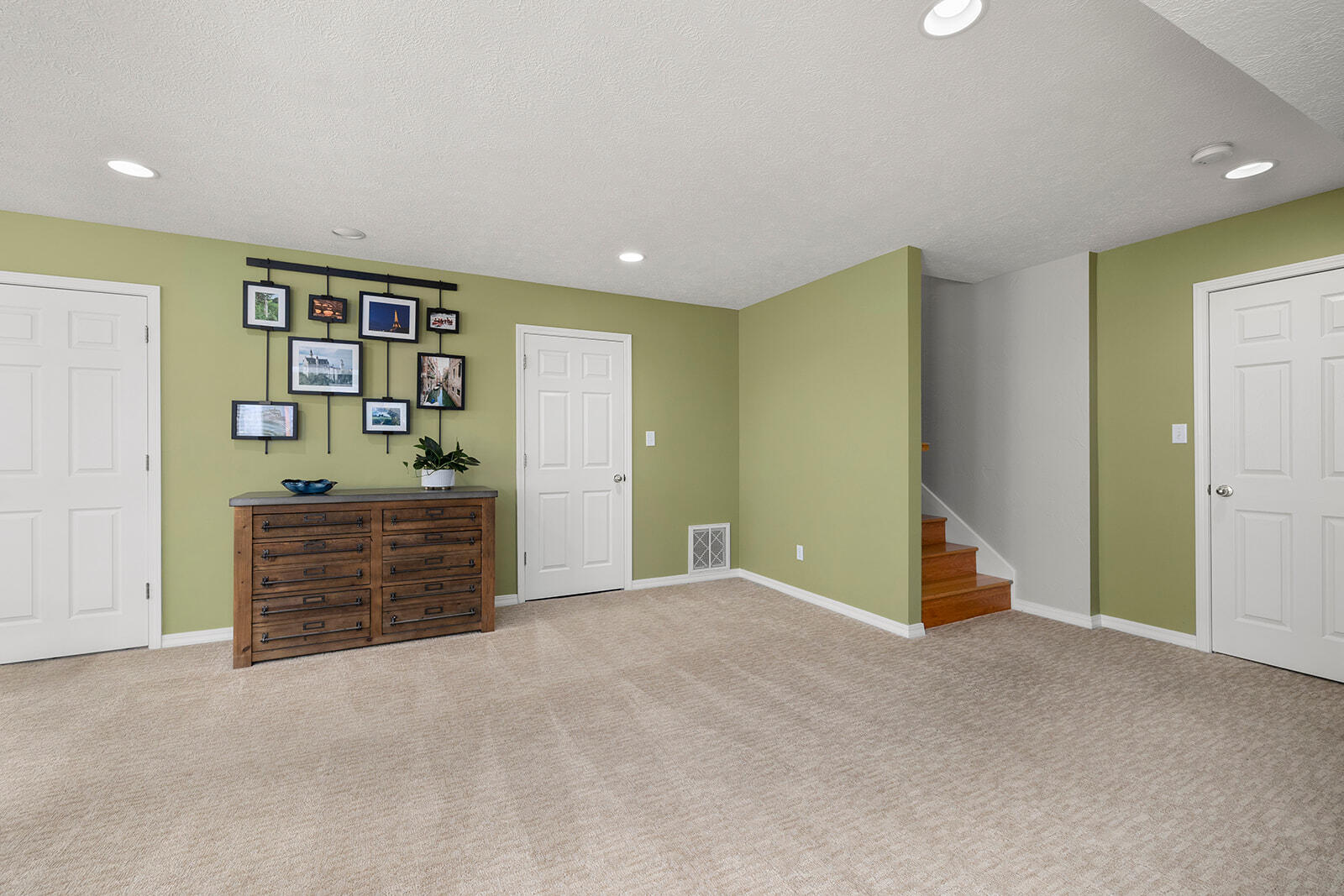 2078 West Sexton Drive Property Photo 31