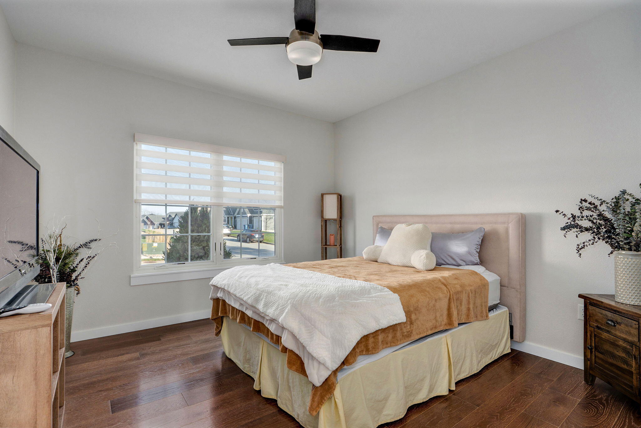 267 South Pebble Beach Avenue Property Photo 19