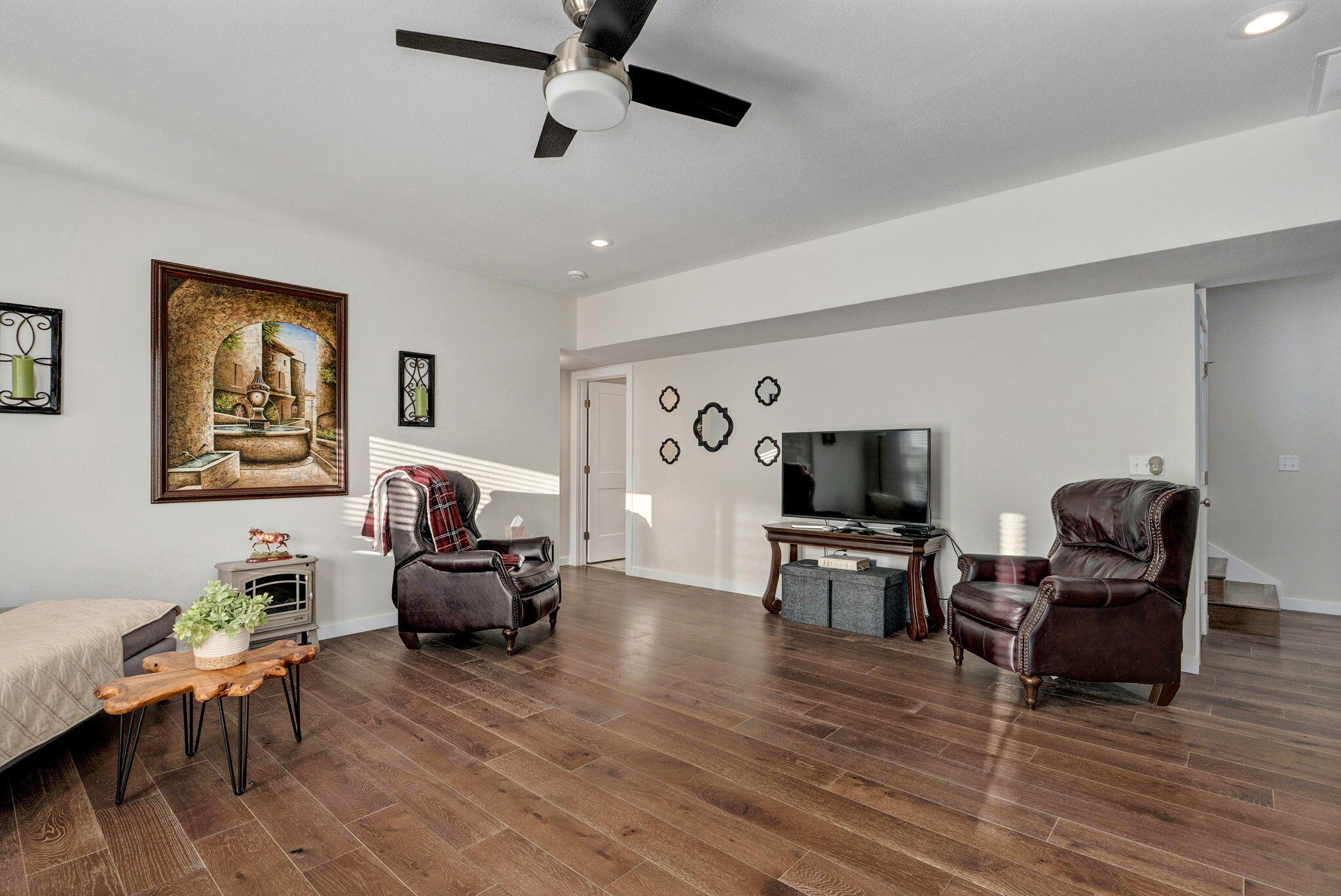 267 South Pebble Beach Avenue Property Photo 28