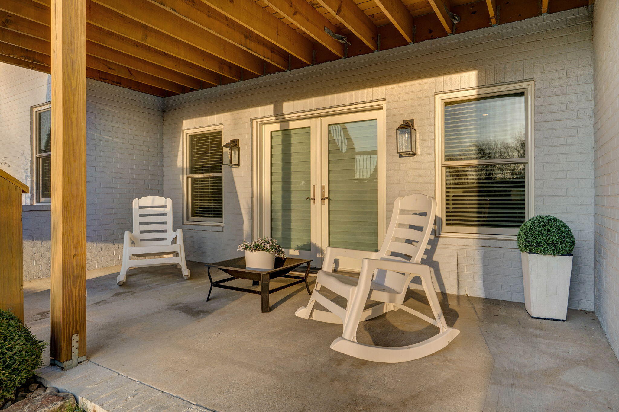 267 South Pebble Beach Avenue Property Photo 40