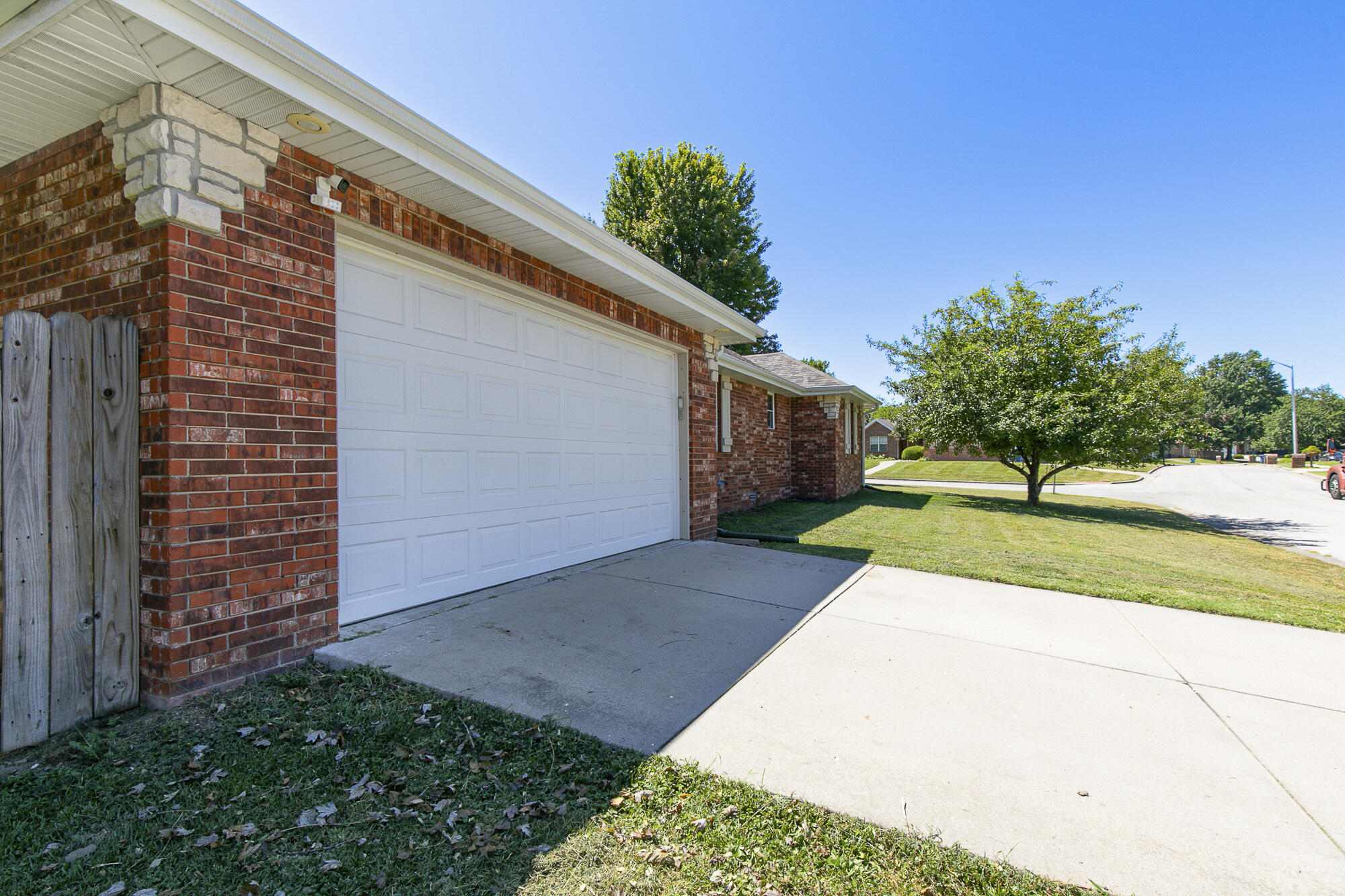 736 South Willow Court Property Photo 39