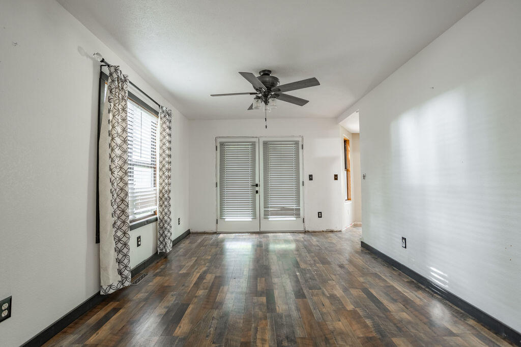4206 Serenity Lane Property Photo 7