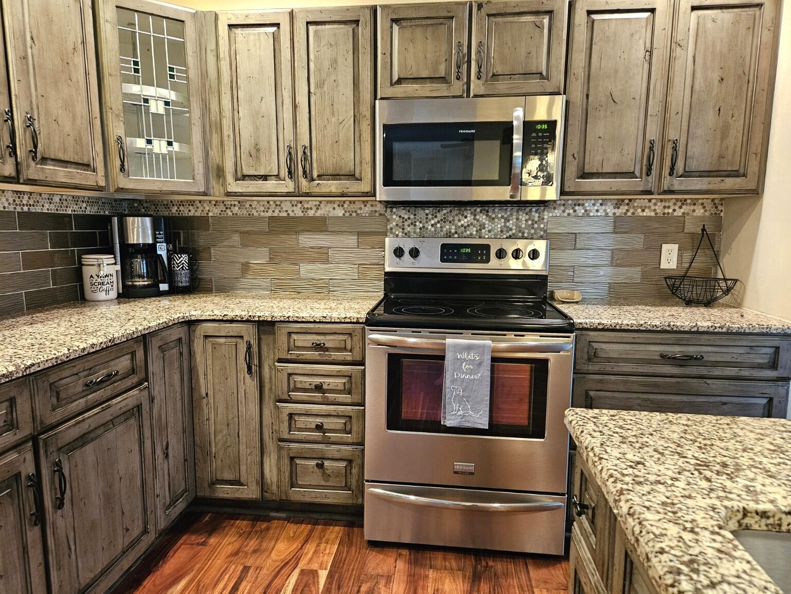 1725 Pointe Royale Drive Property Photo 15