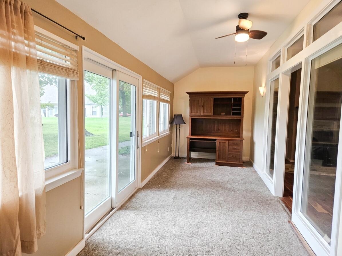 1725 Pointe Royale Drive Property Photo 21