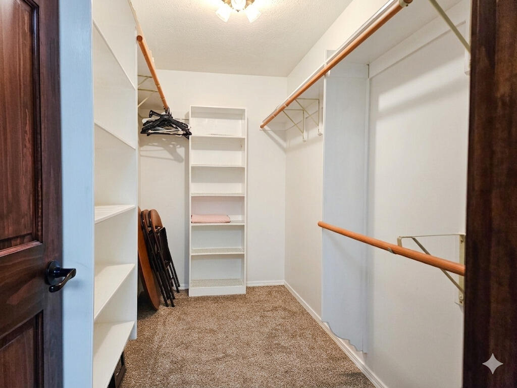 1725 Pointe Royale Drive Property Photo 30