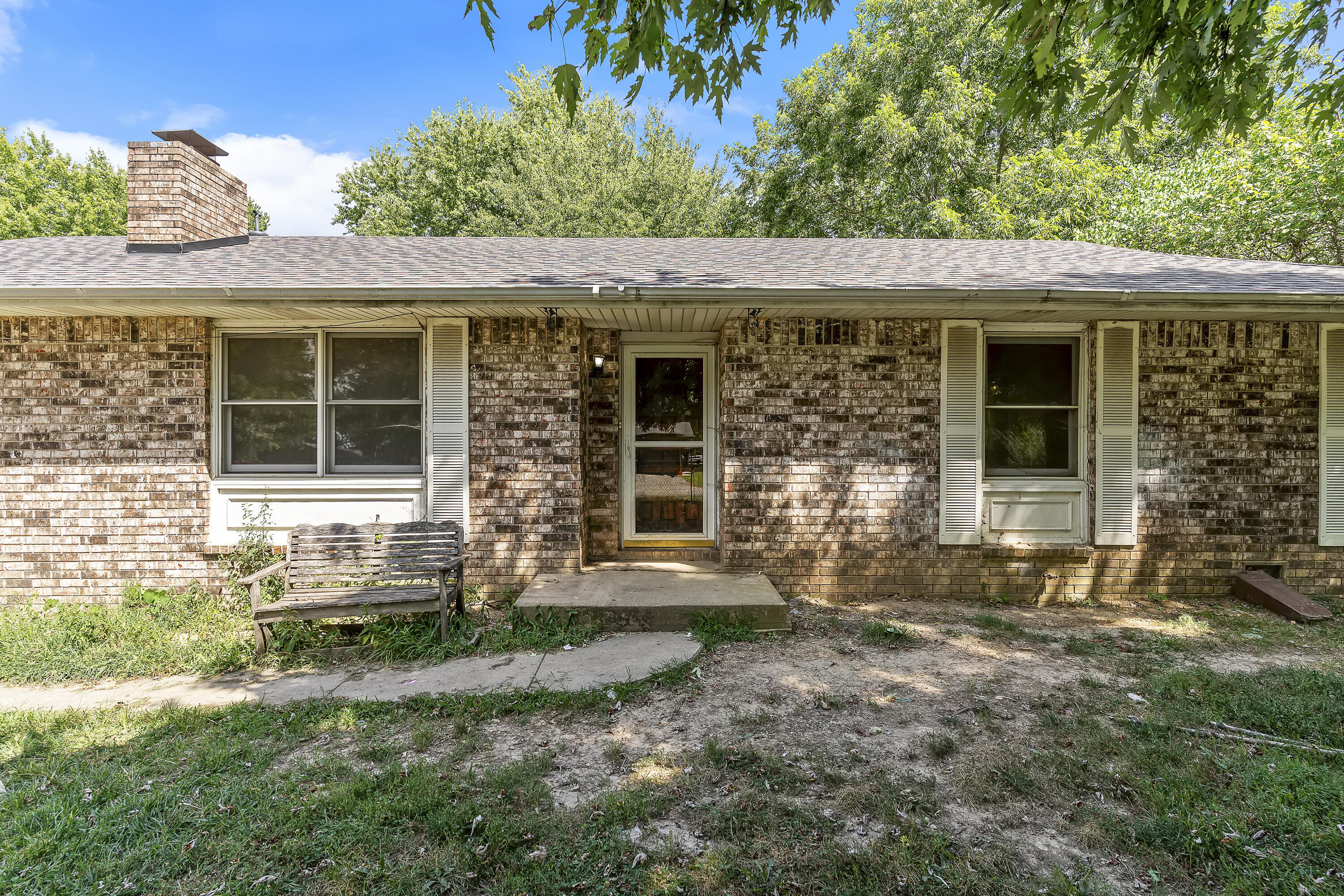 330 Peacock Lane Property Photo 33