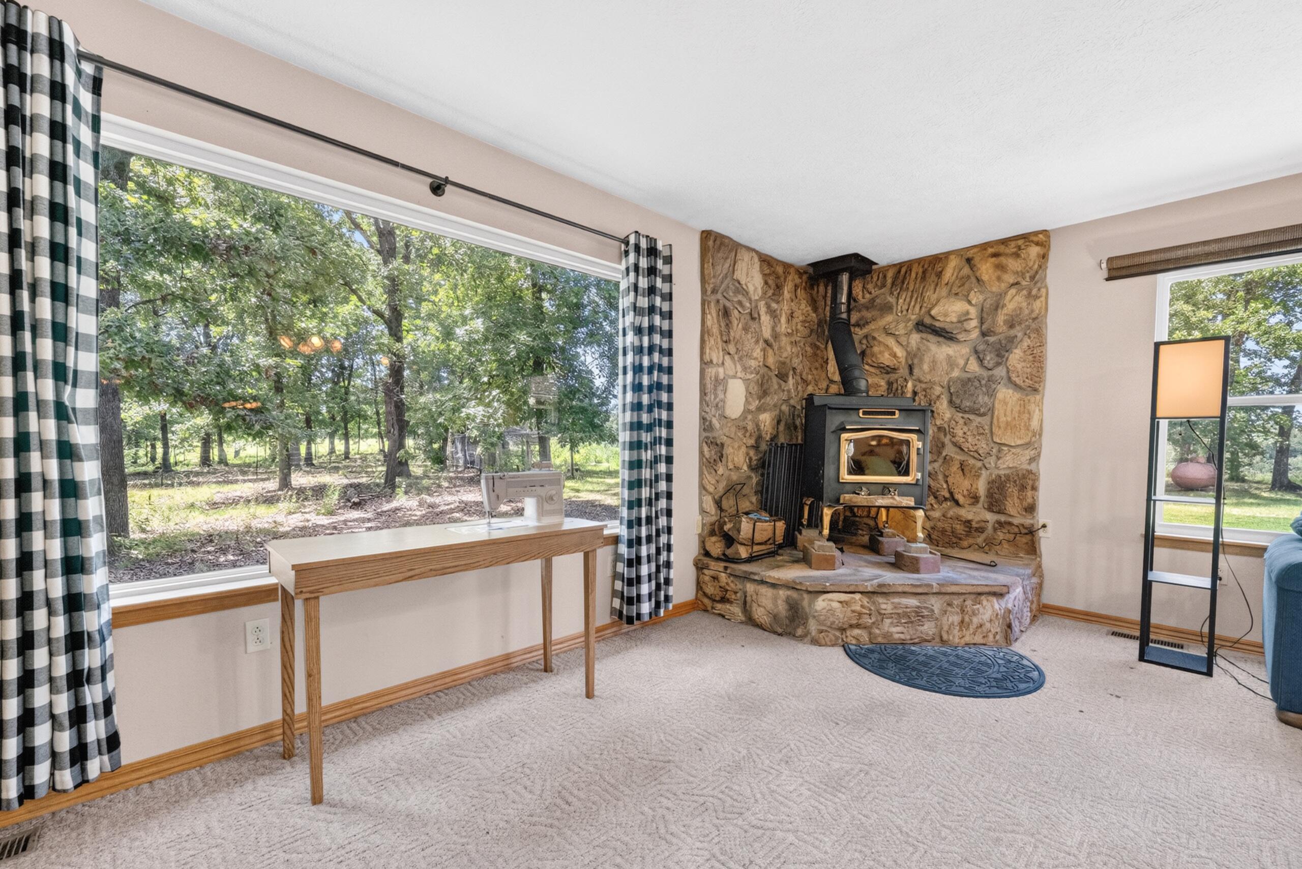 13512 Lawrence 2037 Property Photo 43