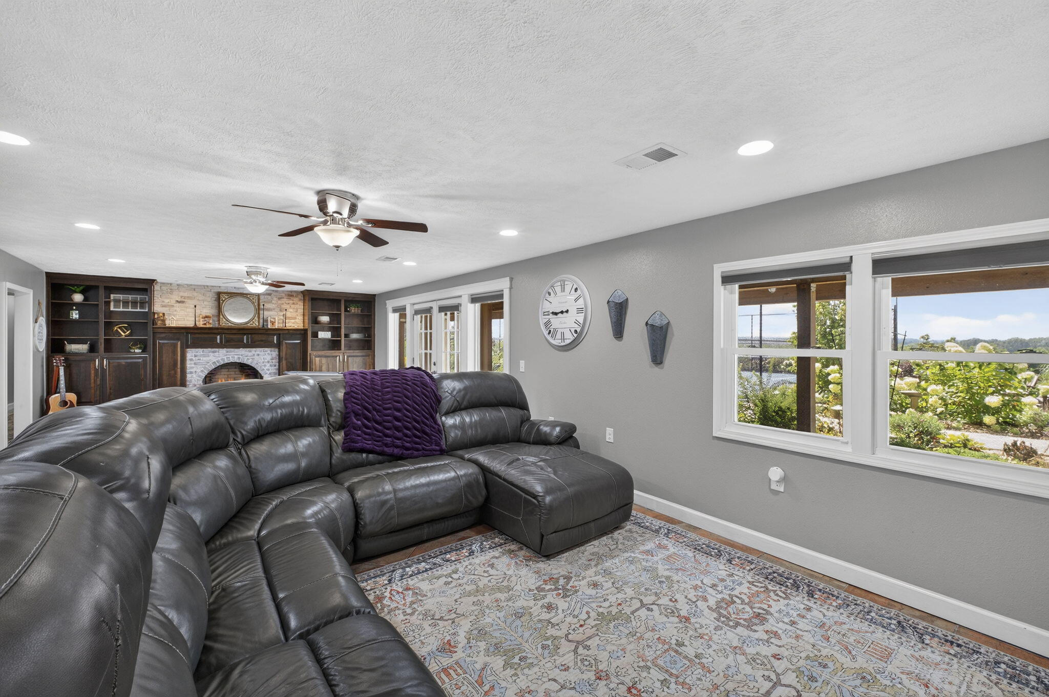 2248 West Farm Road 76 Property Photo 33