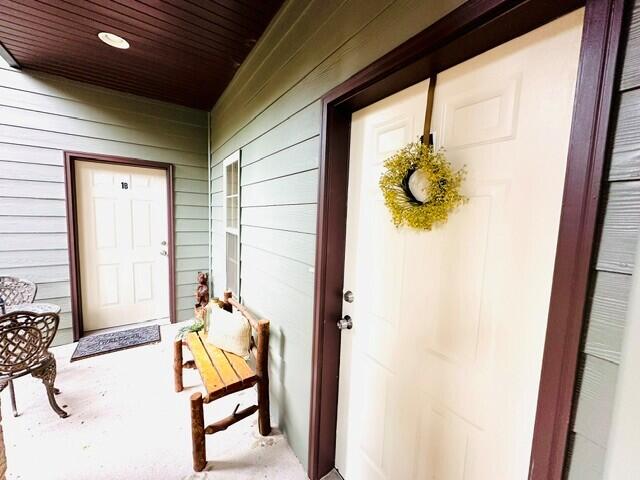 1101 Golf Drive 1 Property Photo 4
