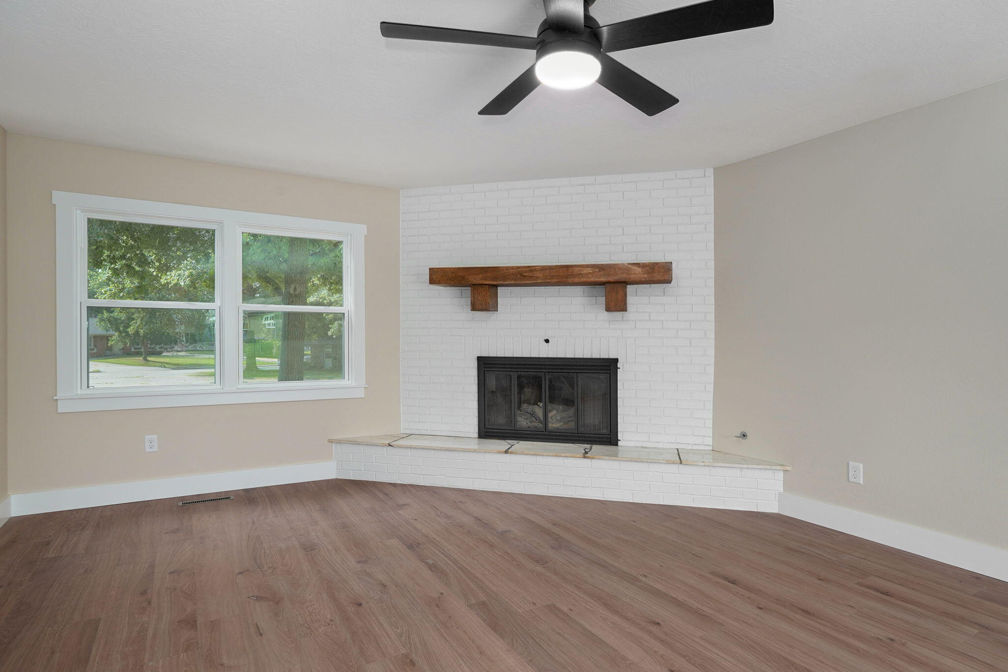 713 East Meadowlark Circle Property Photo 32