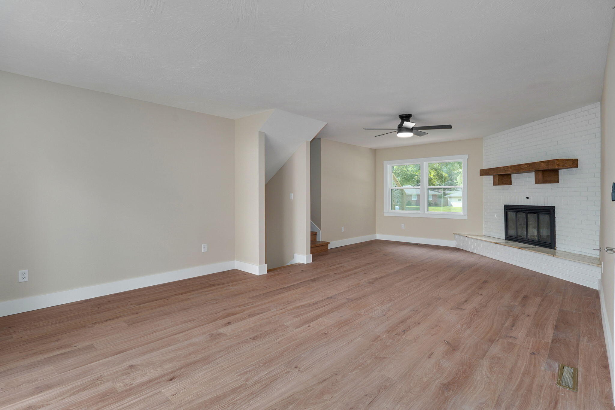 713 East Meadowlark Circle Property Photo 35