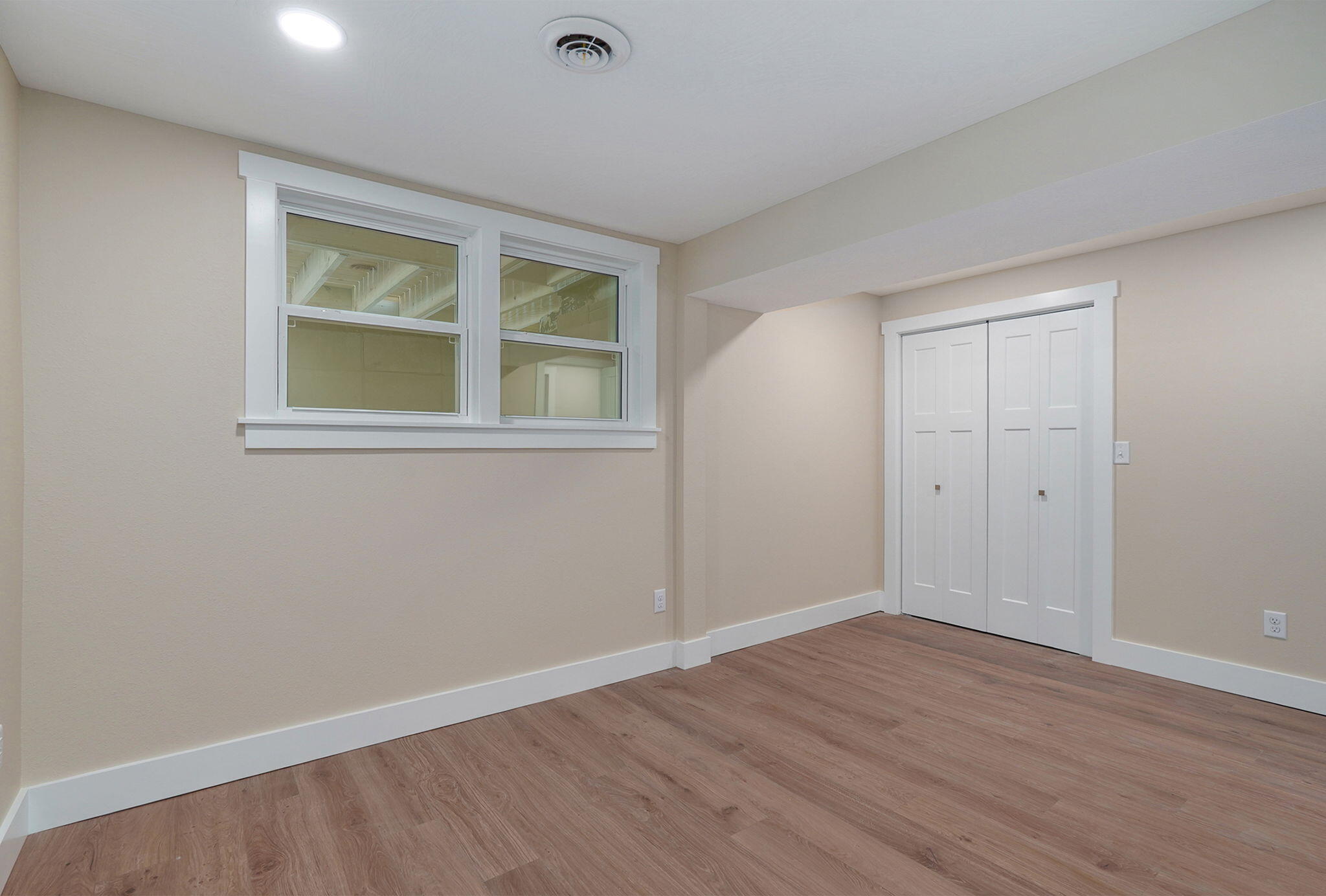 713 East Meadowlark Circle Property Photo 40