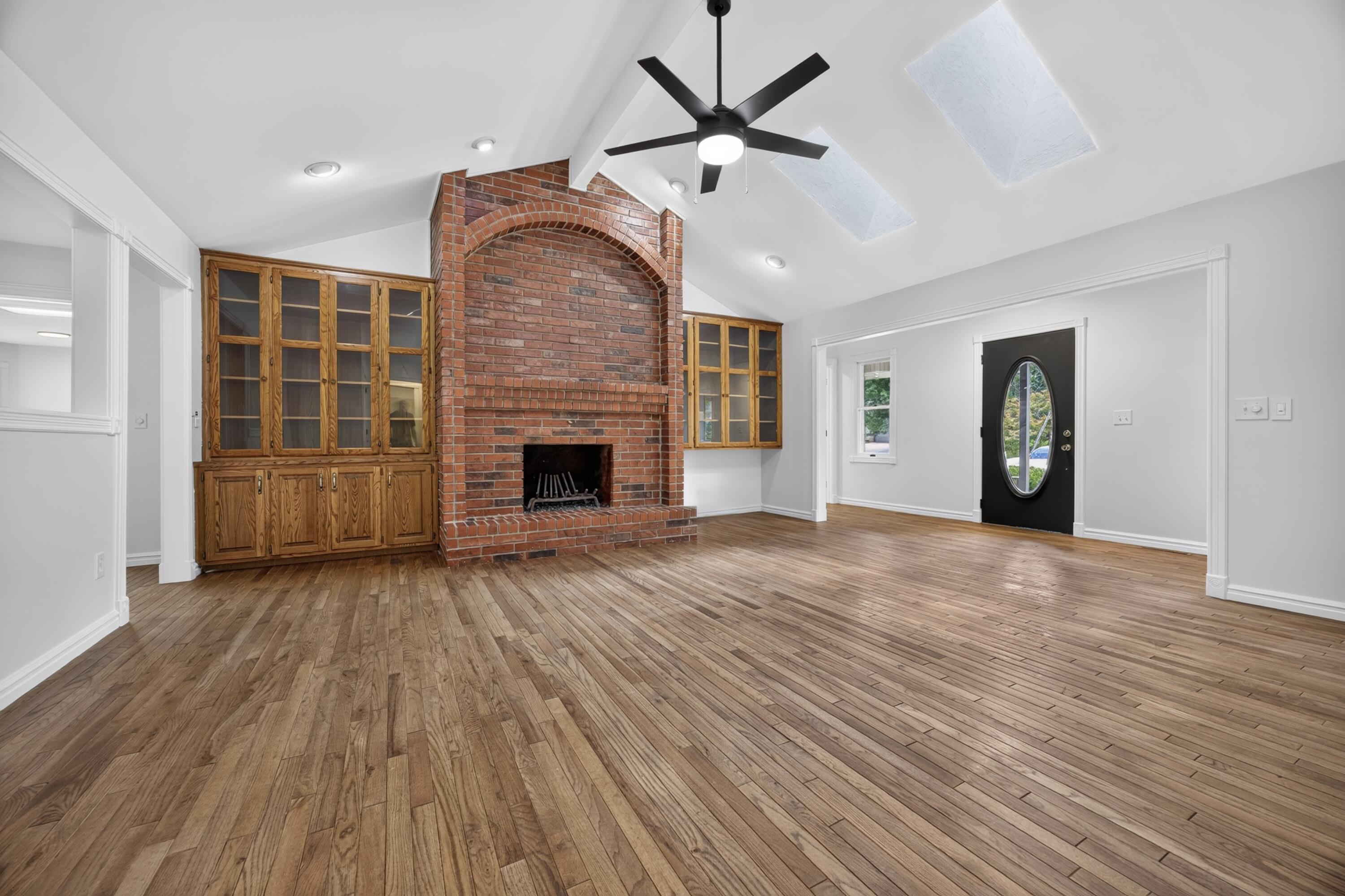3605 East Delmar Street Property Photo 11