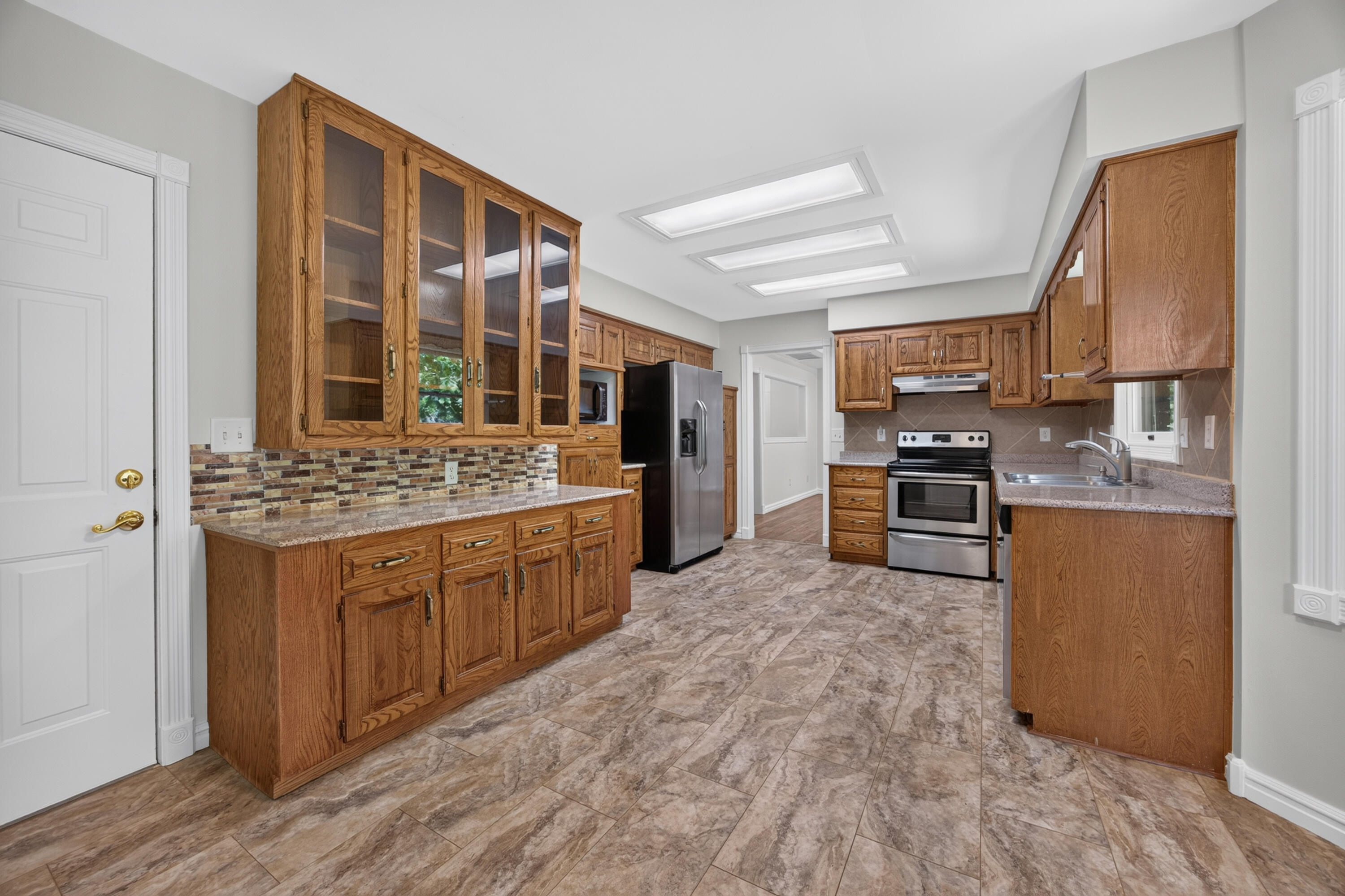 3605 East Delmar Street Property Photo 17