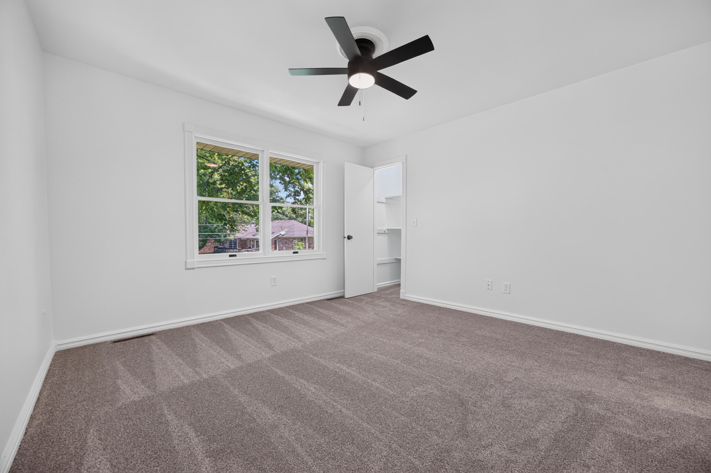 3605 East Delmar Street Property Photo 26