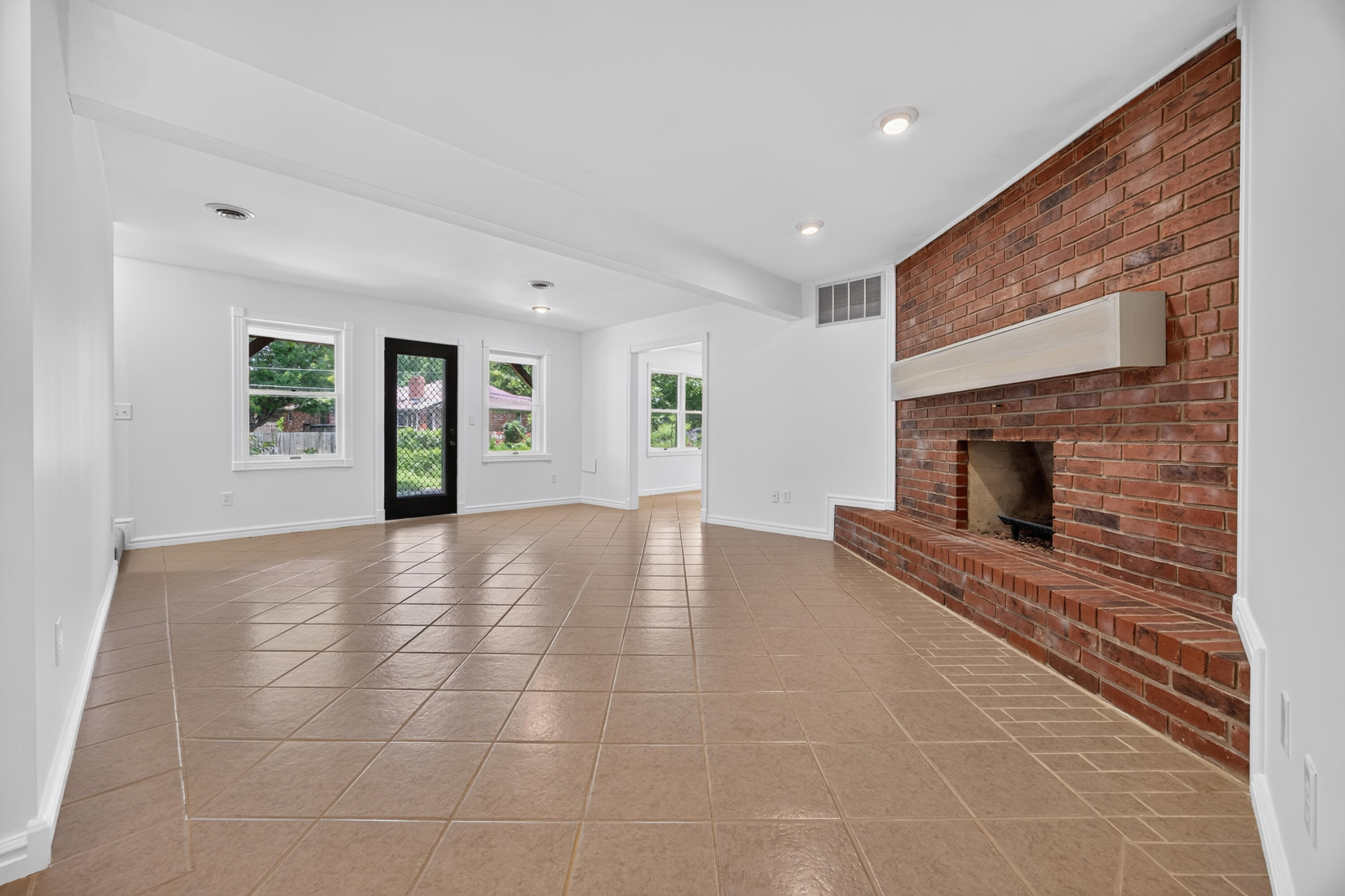 3605 East Delmar Street Property Photo 35