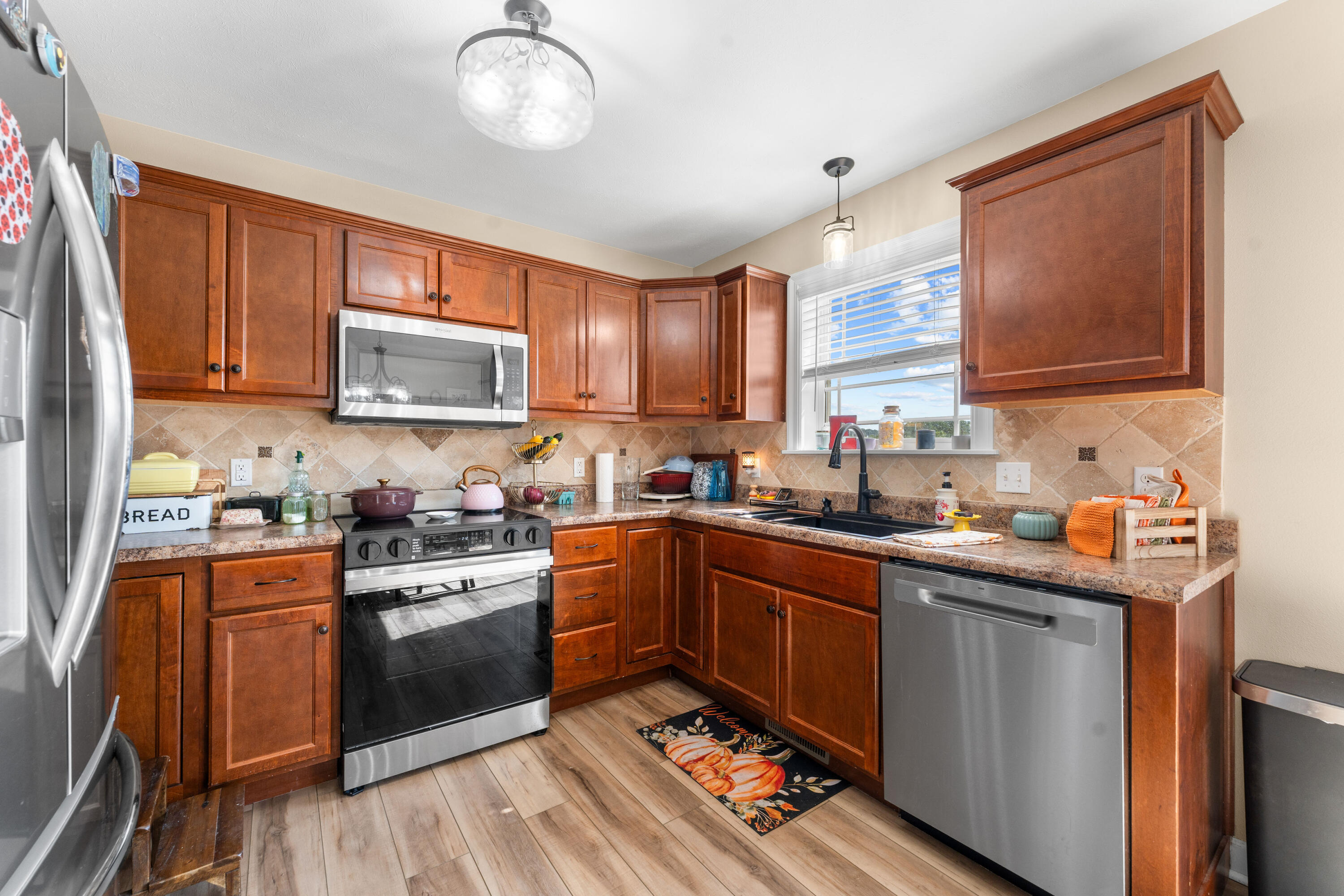 218 Windridge Street Property Photo 12