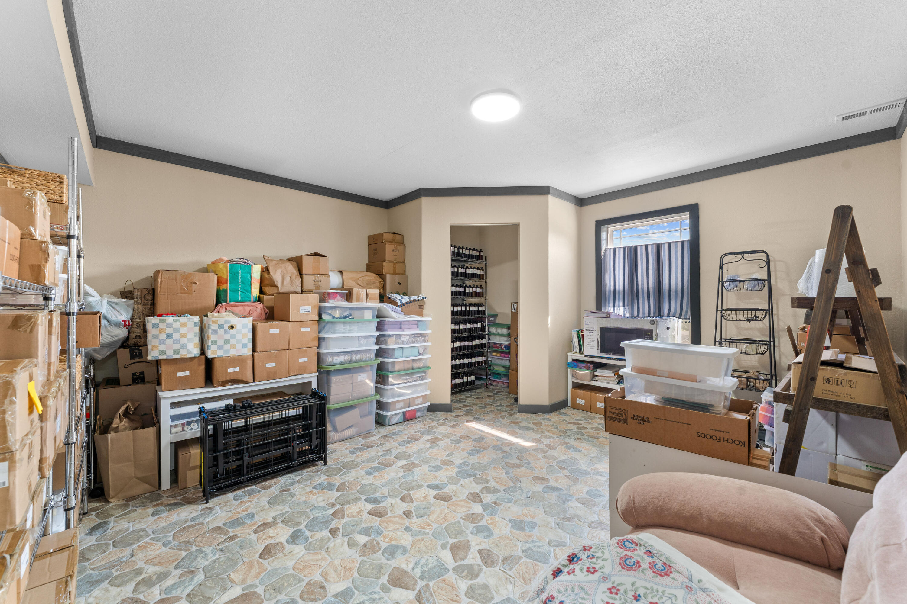 218 Windridge Street Property Photo 29