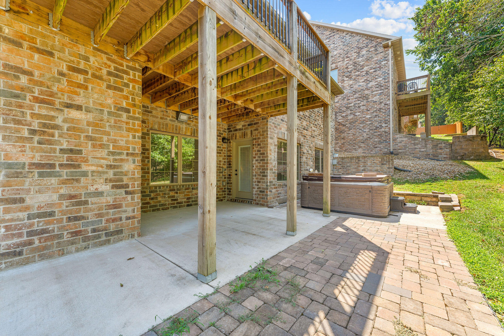 311 Stillwood Drive Property Photo 36