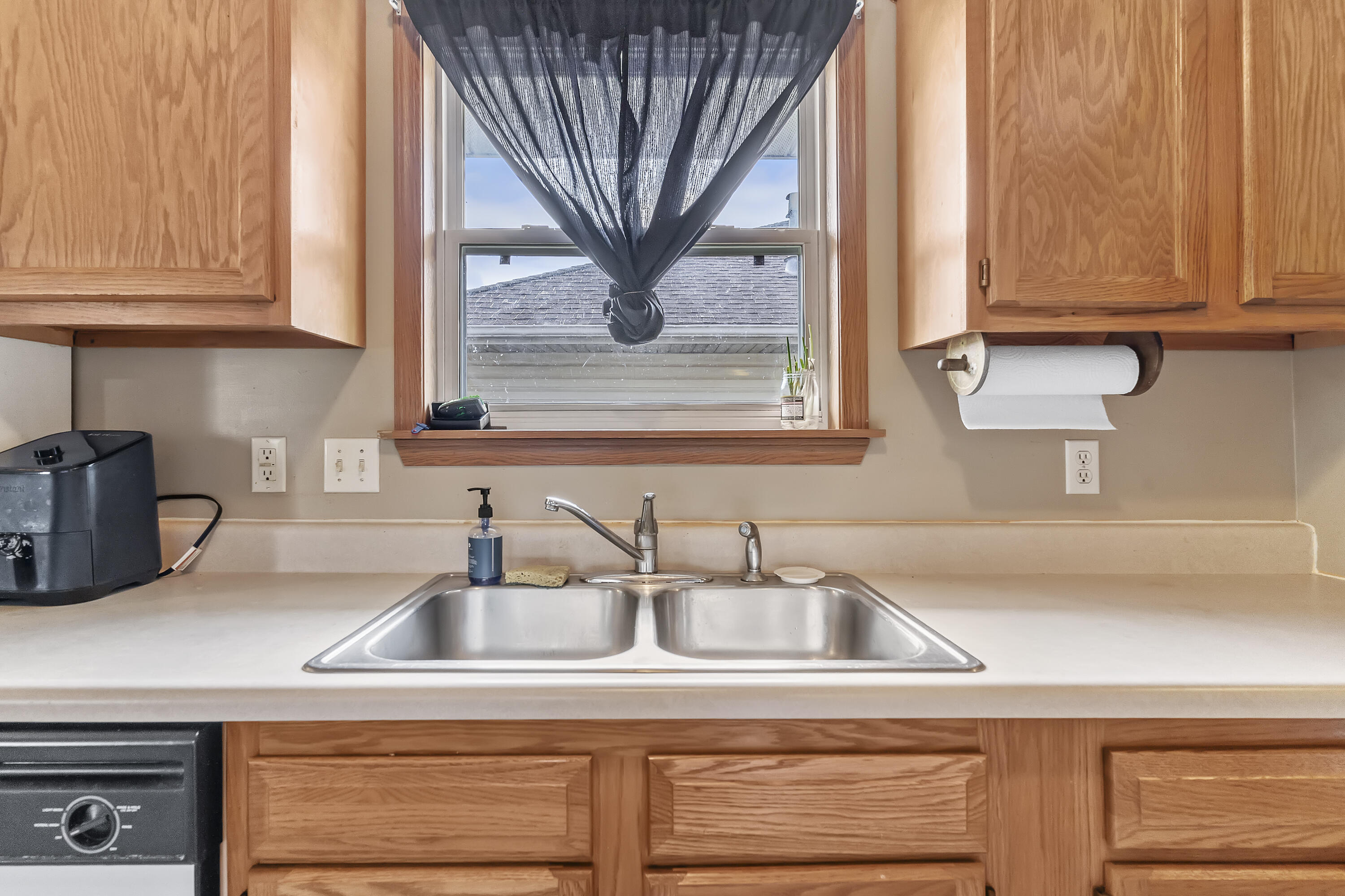 3208 West Scott Street Property Photo 15