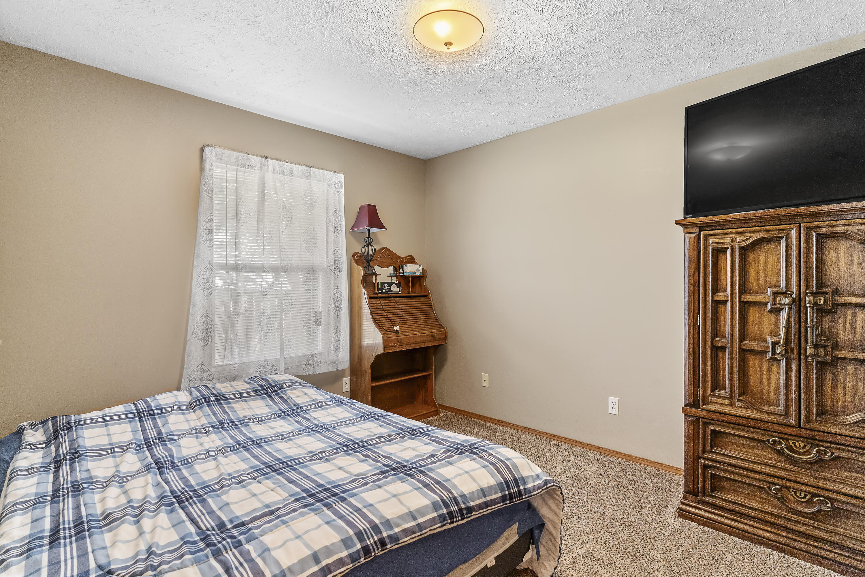 3208 West Scott Street Property Photo 24