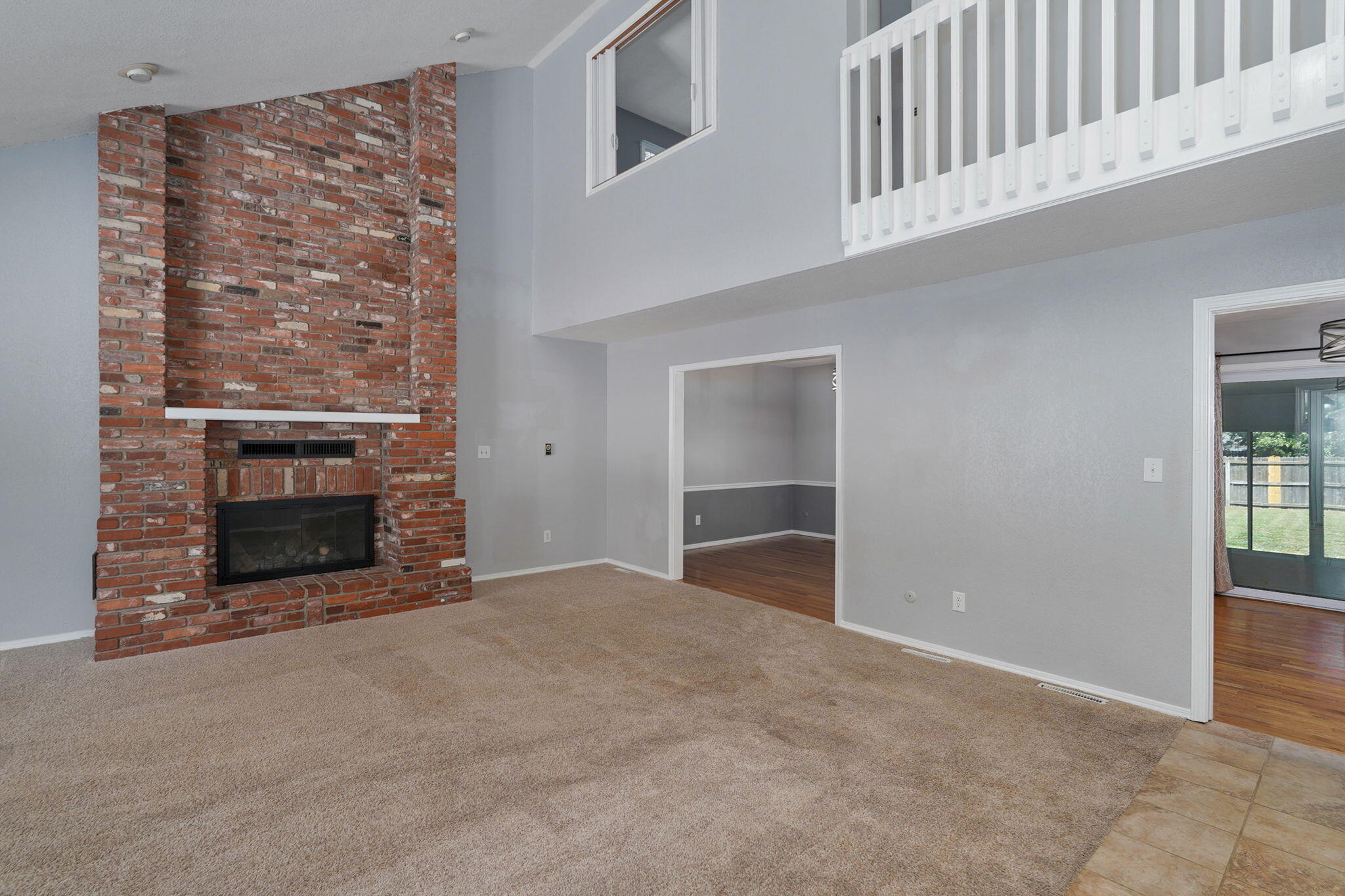 2771 West Westview Street Property Photo 4