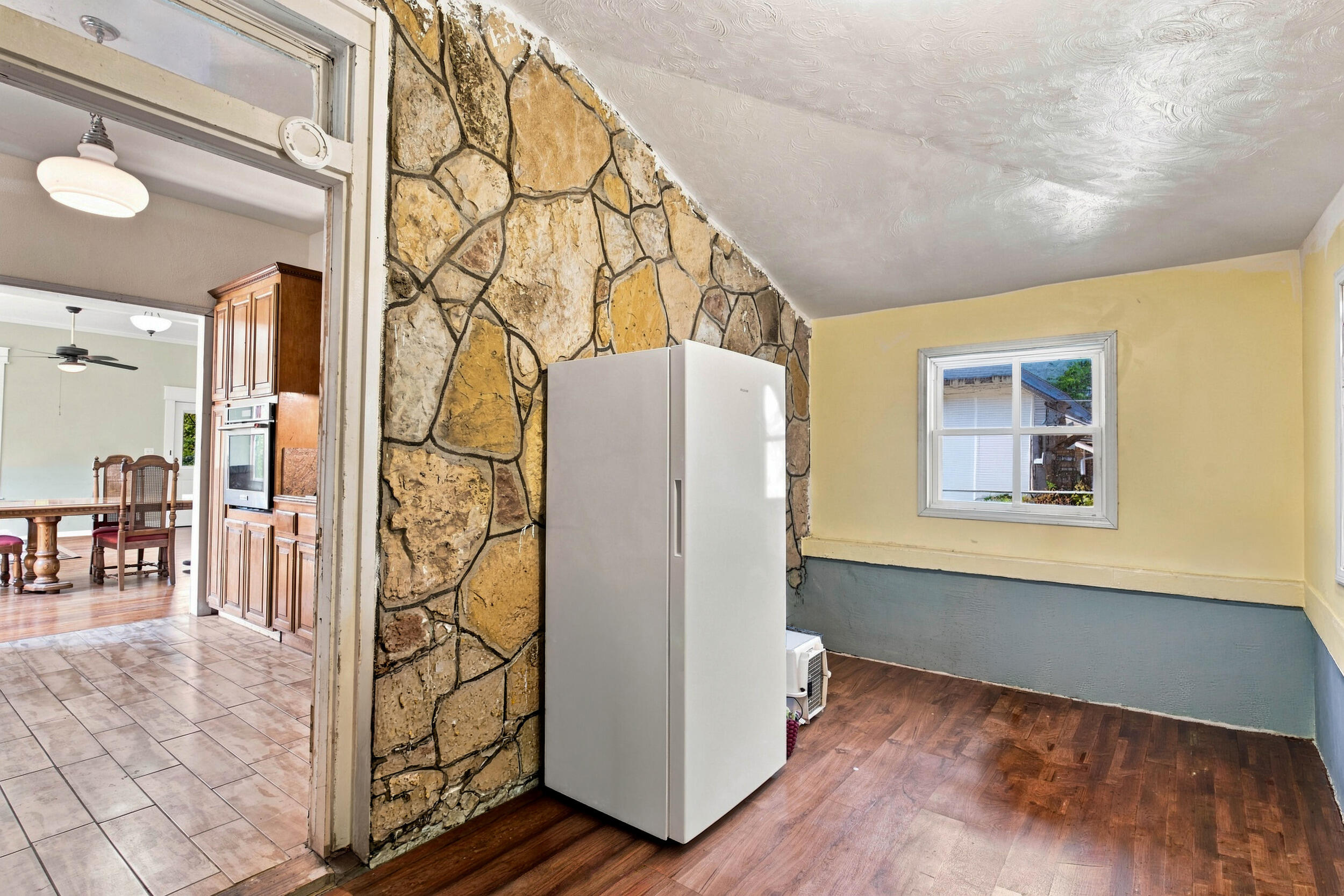401 2nd Street Property Photo 20