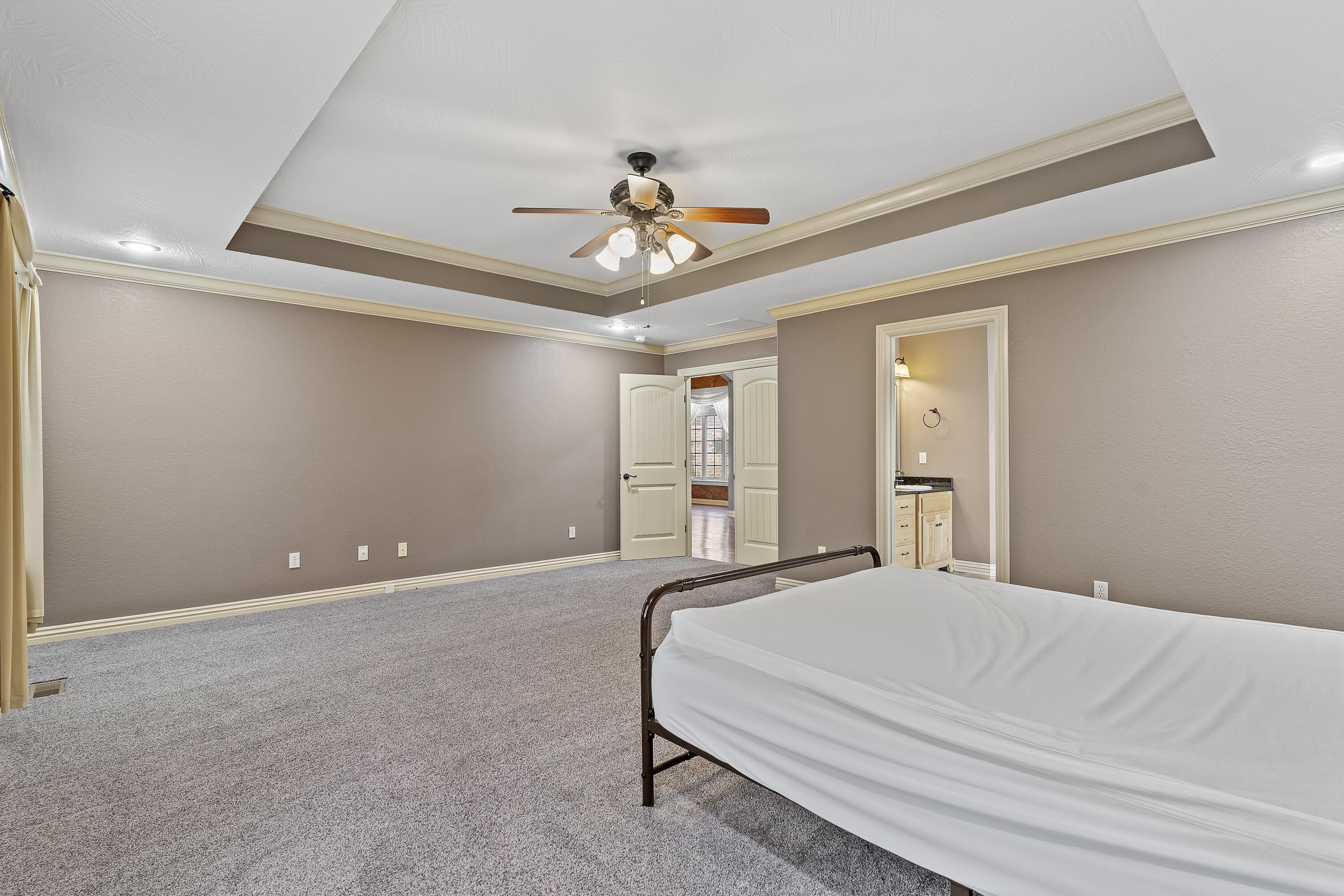 7008 Calabash Street Property Photo 26