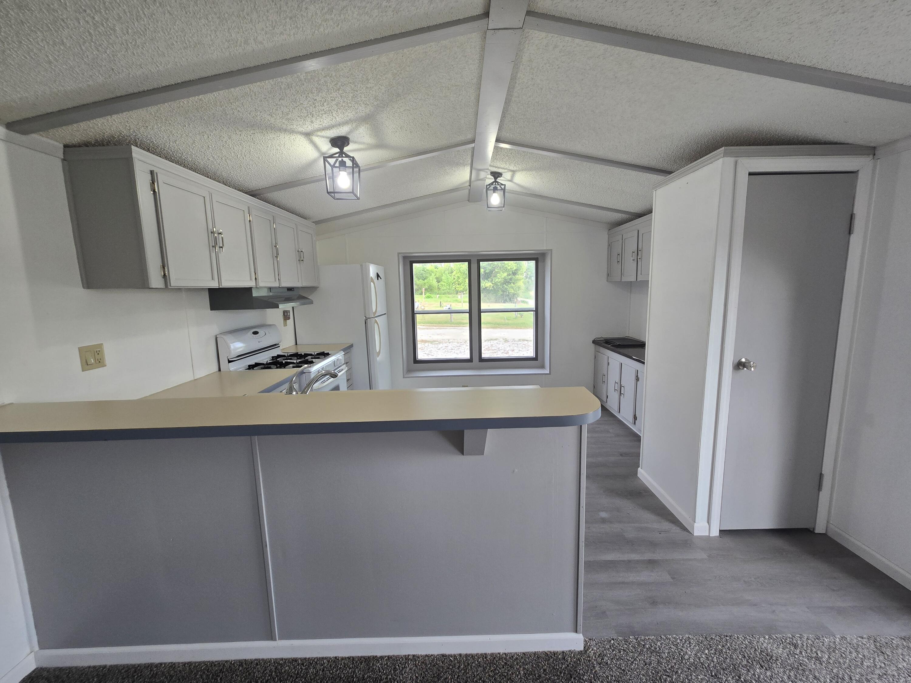 25990 Elk Road Property Photo 10