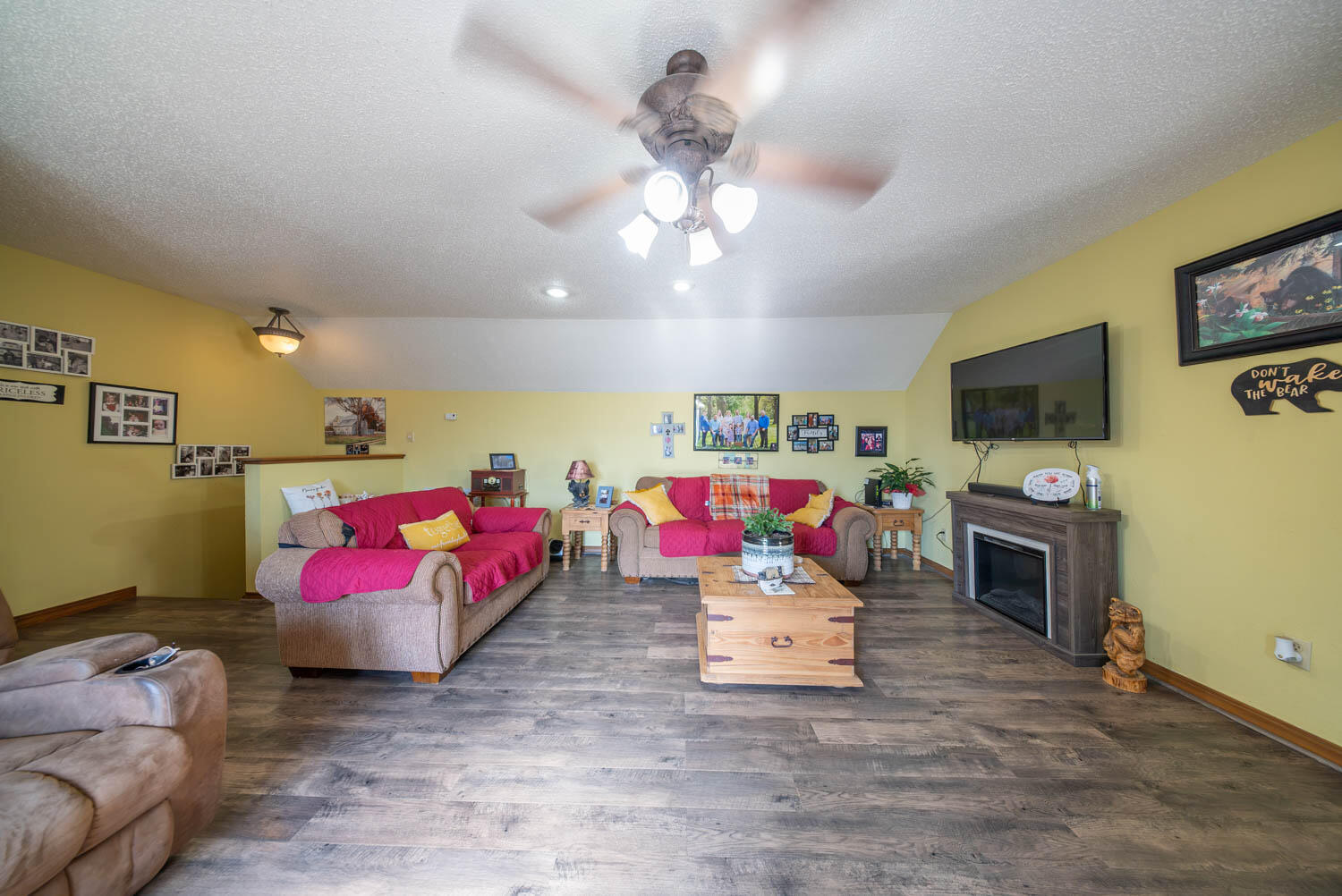 11092 Highway 9 Property Photo 11