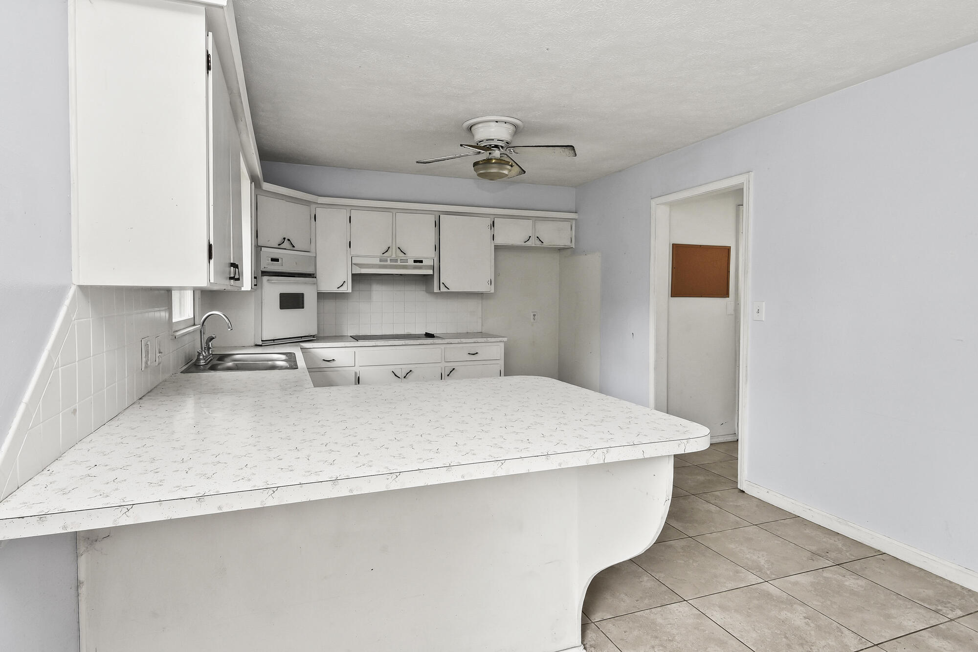 1317 East Cambridge Street Property Photo 17
