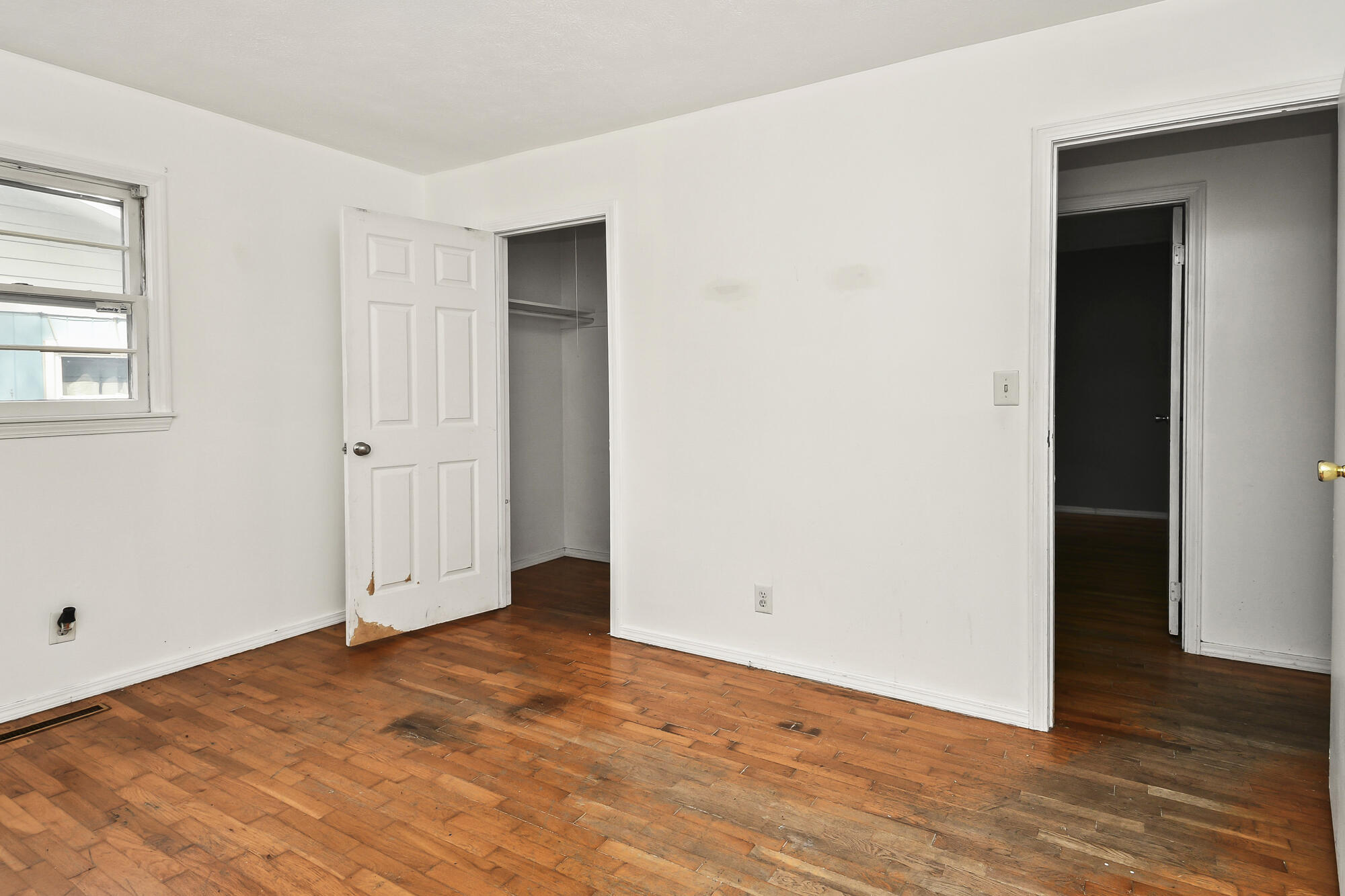 1317 East Cambridge Street Property Photo 20