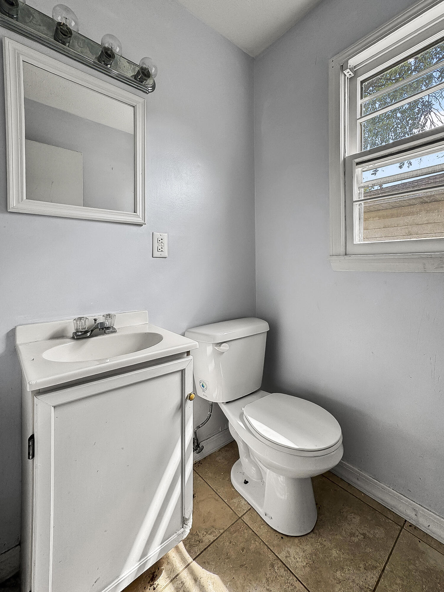 1317 East Cambridge Street Property Photo 27