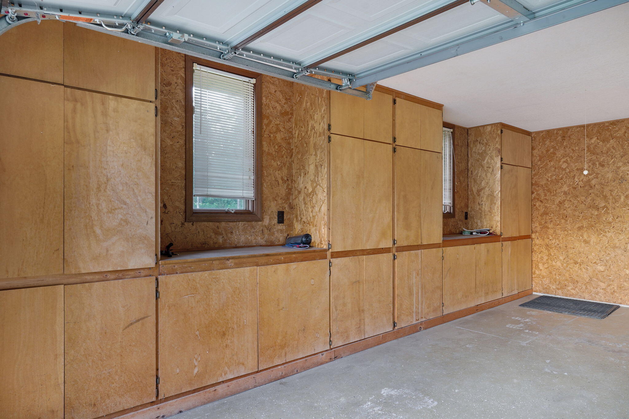 2082 West Trevor Trail Property Photo 28