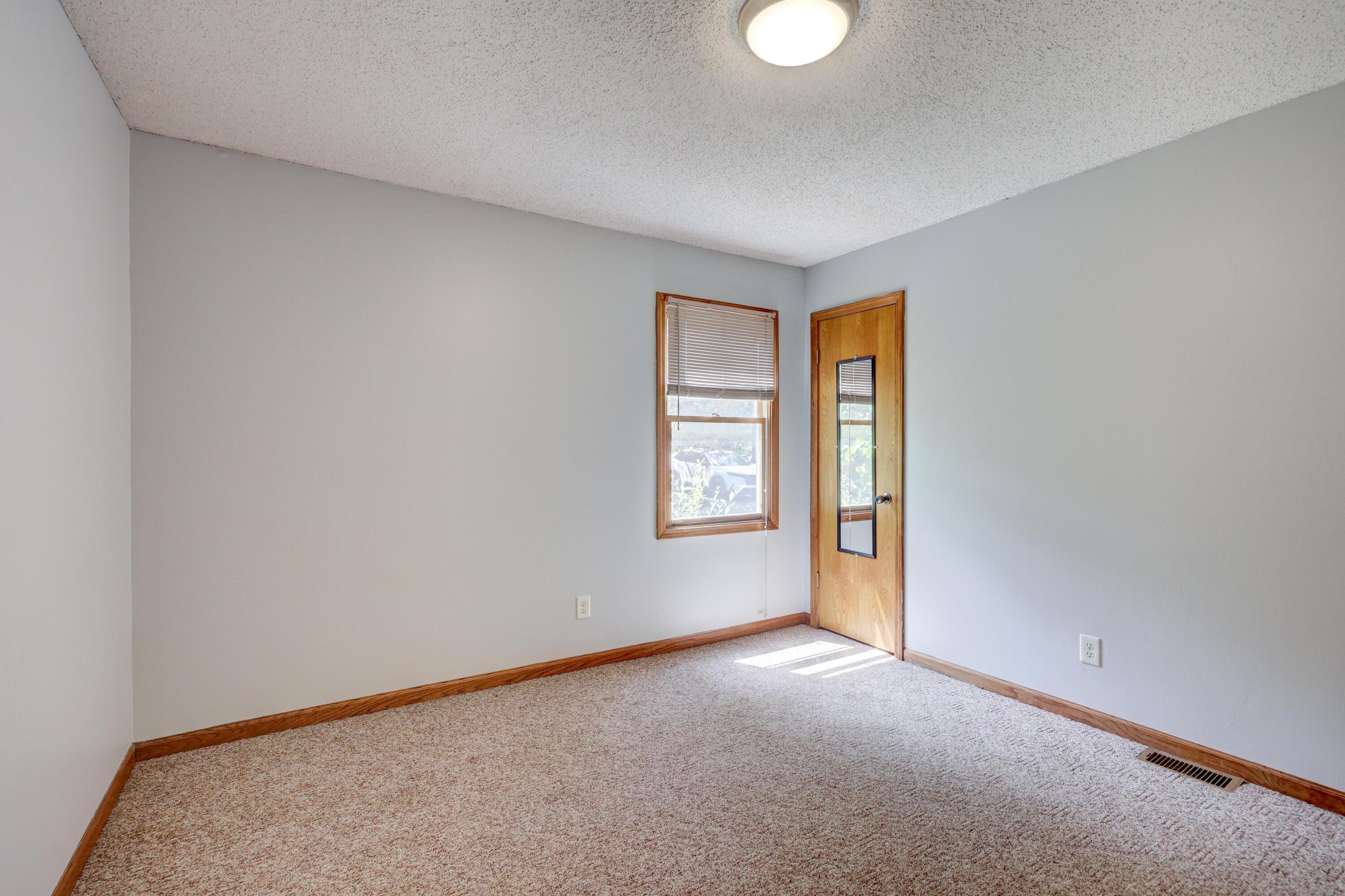 1701 Hickory Hills Drive Property Photo 20