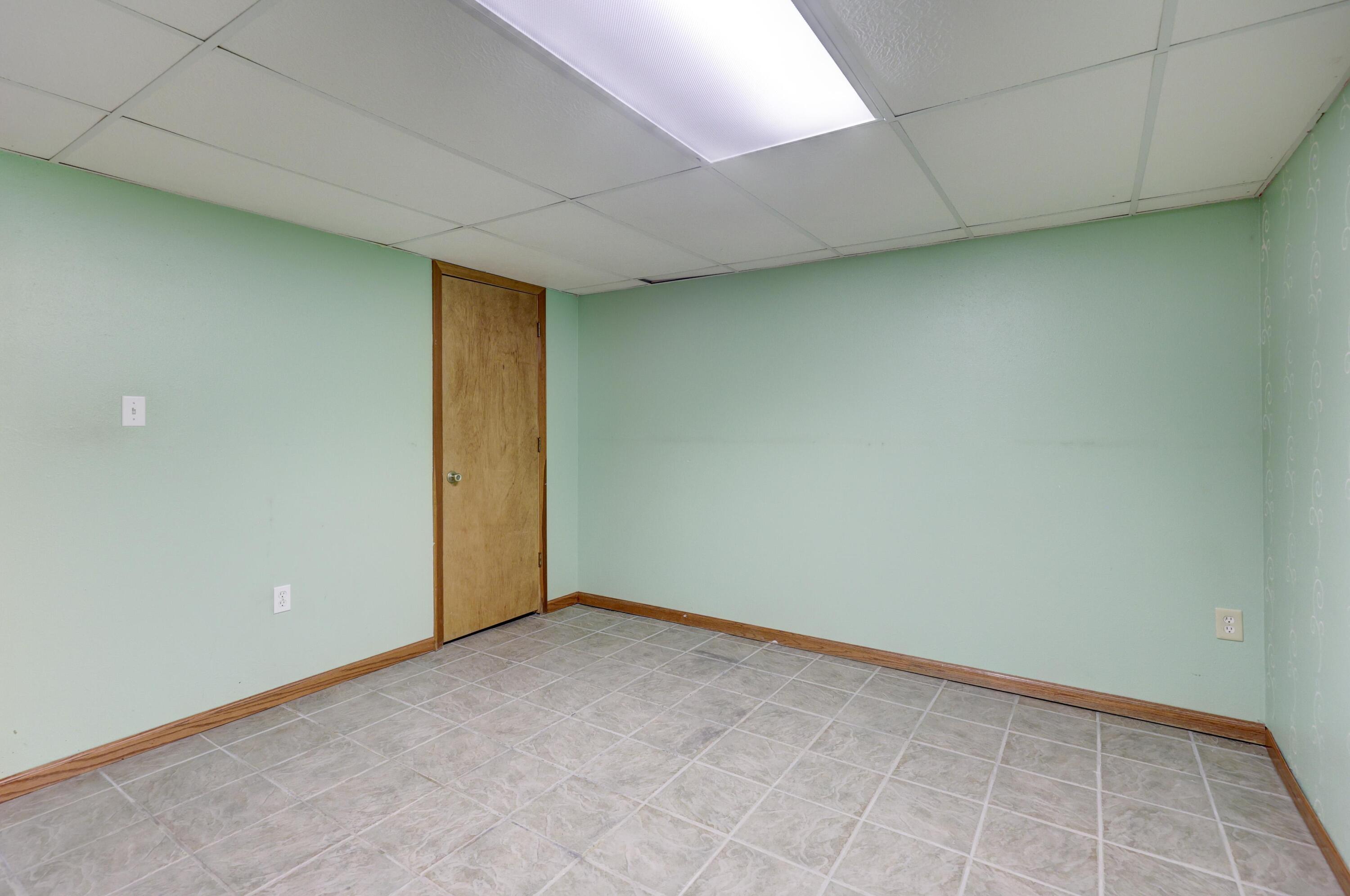 1701 Hickory Hills Drive Property Photo 25