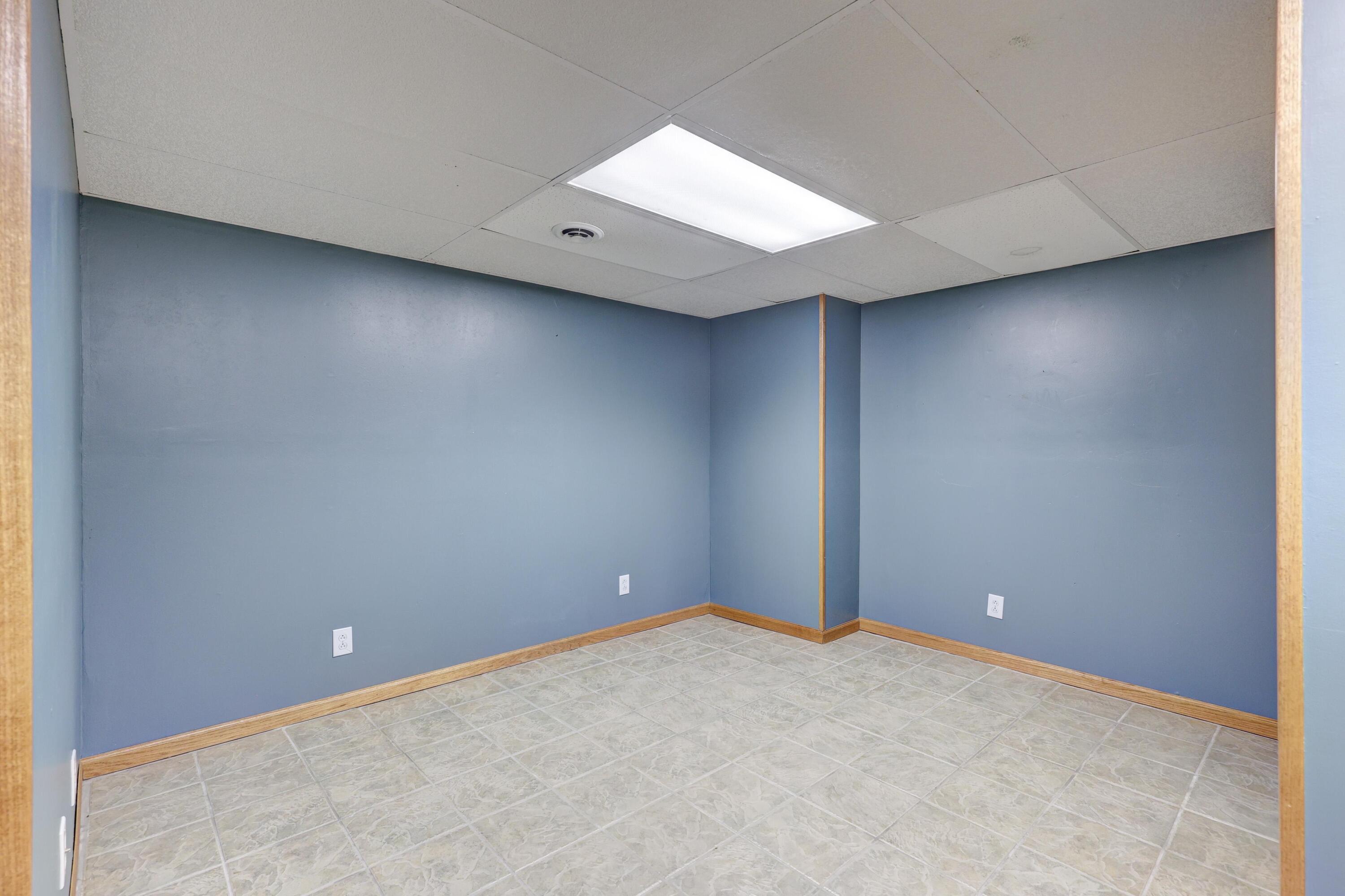 1701 Hickory Hills Drive Property Photo 28