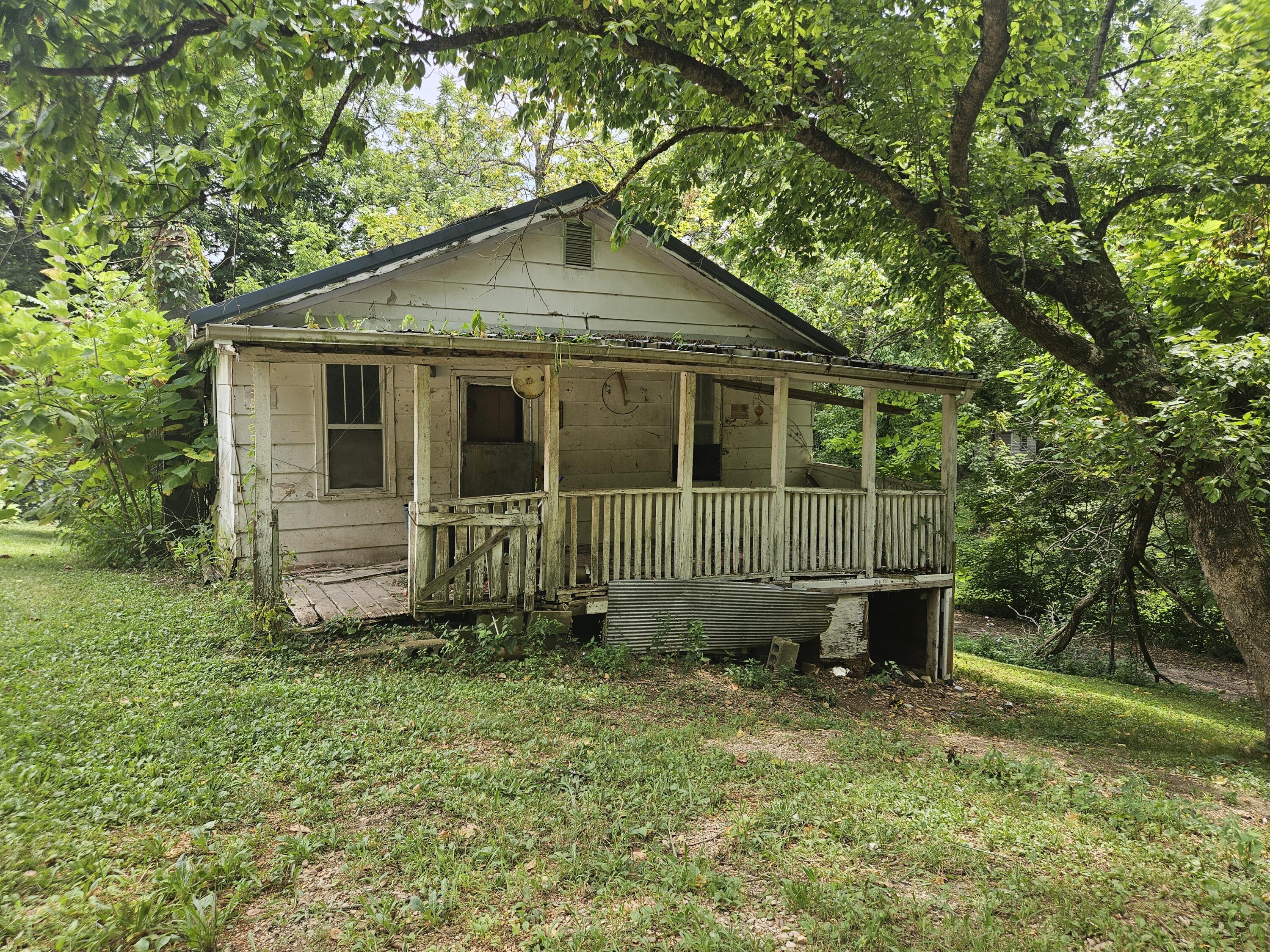 17882 3rd Street Property Photo 1