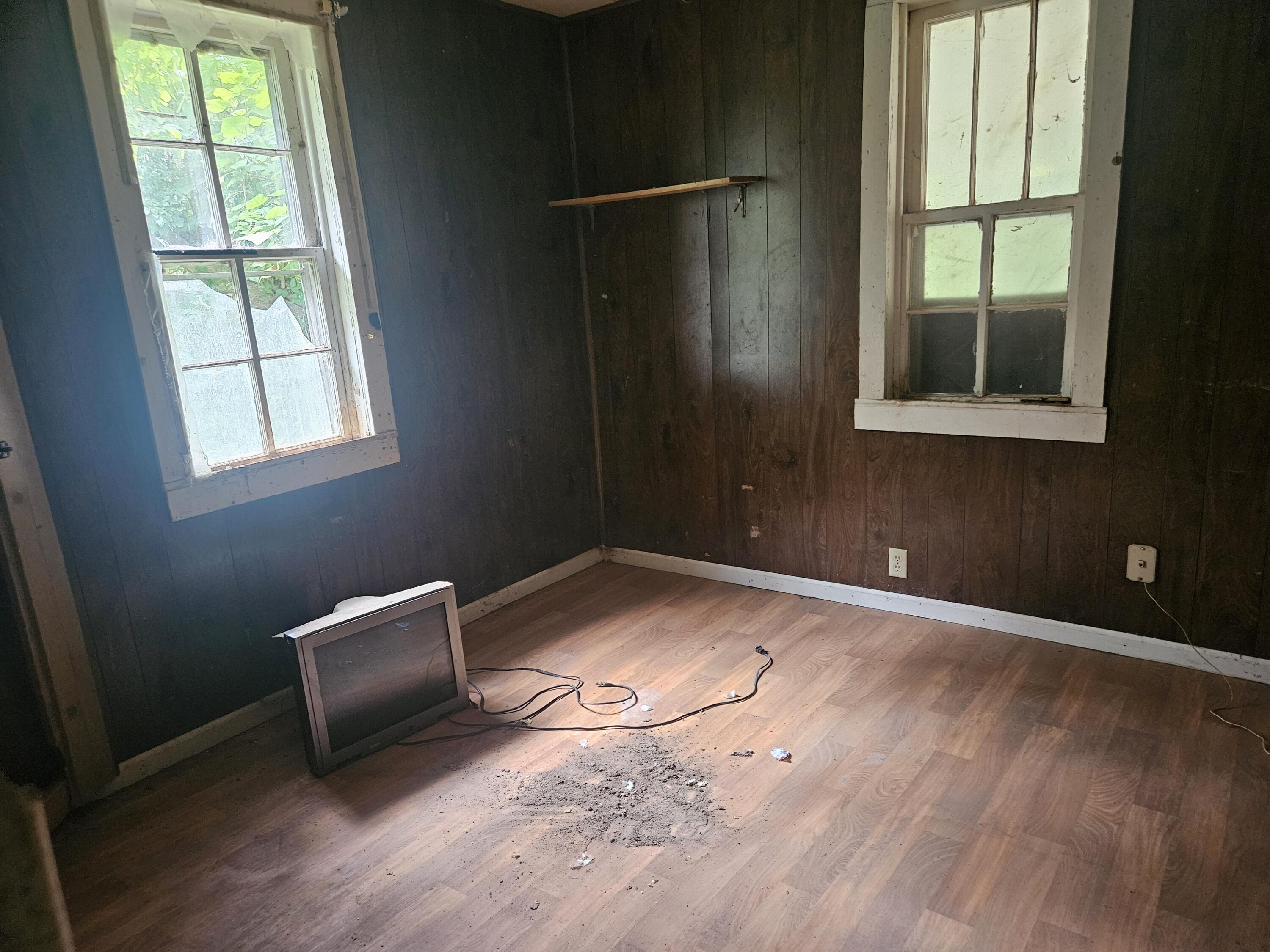 17882 3rd Street Property Photo 13